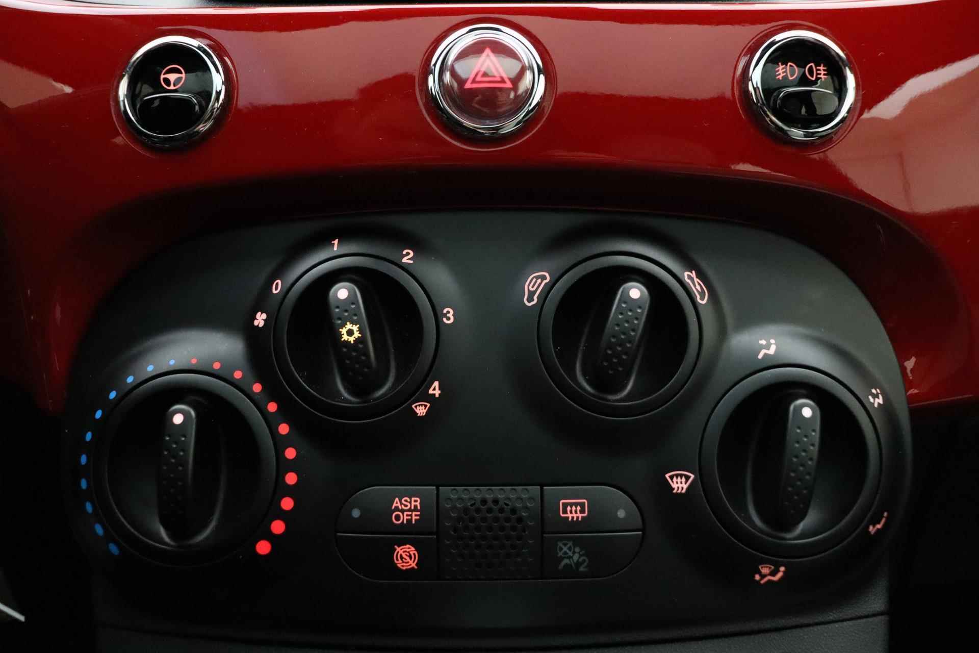 Fiat 500 1.0 Hybrid Dolcevita | Navigatie | Panoramadak | Parkeersensoren | Airco | Sportief | Snel rijden - 22/38