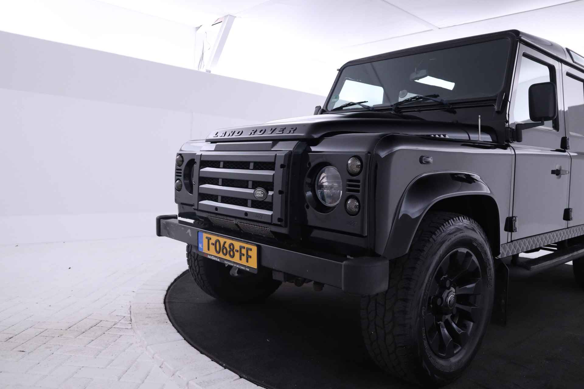 Land Rover Defender 2.4 TD 110 SW zie video! apple carplay etc. - 7/26