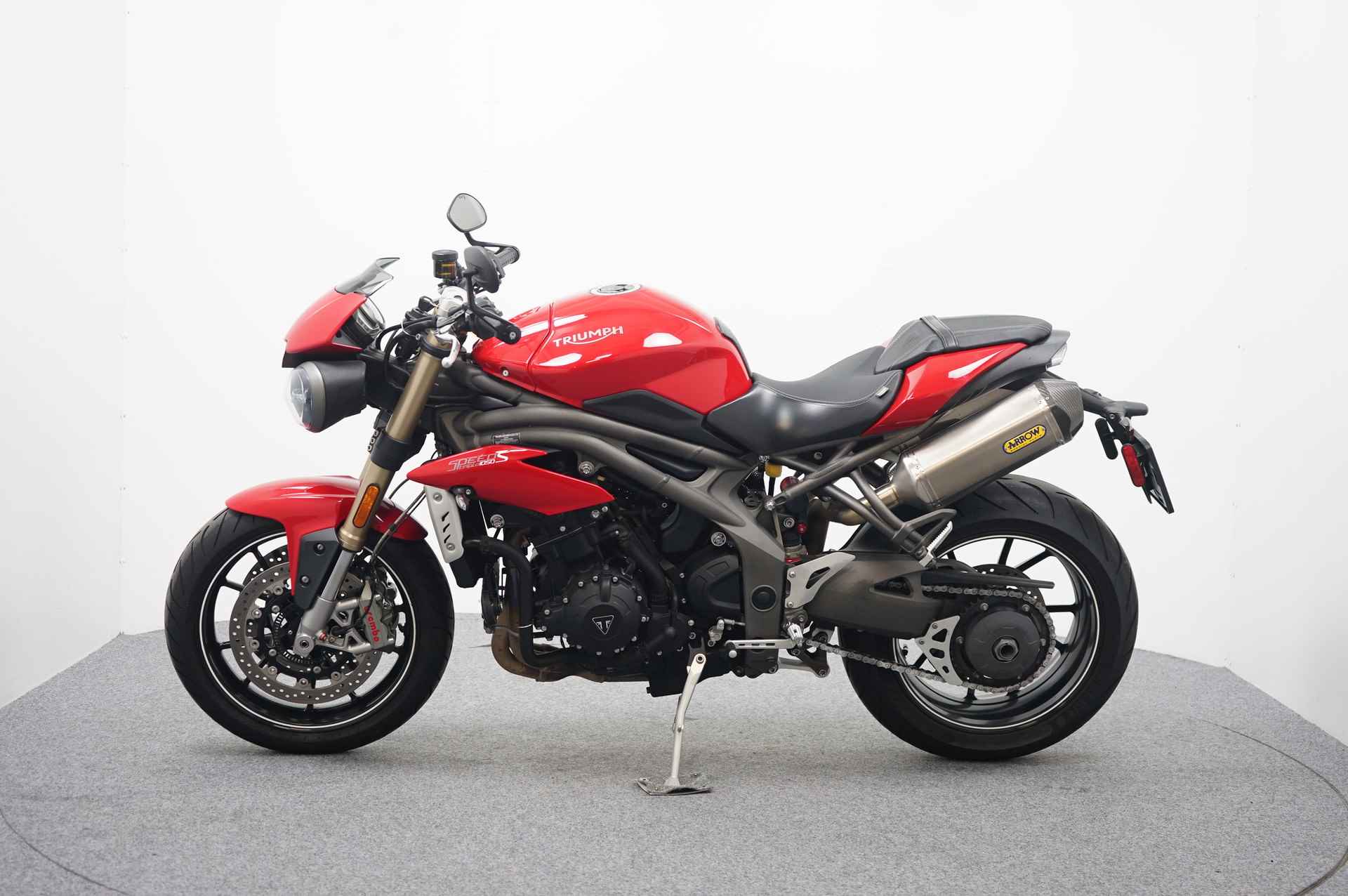 Triumph SPEED TRIPLE S - 5/15