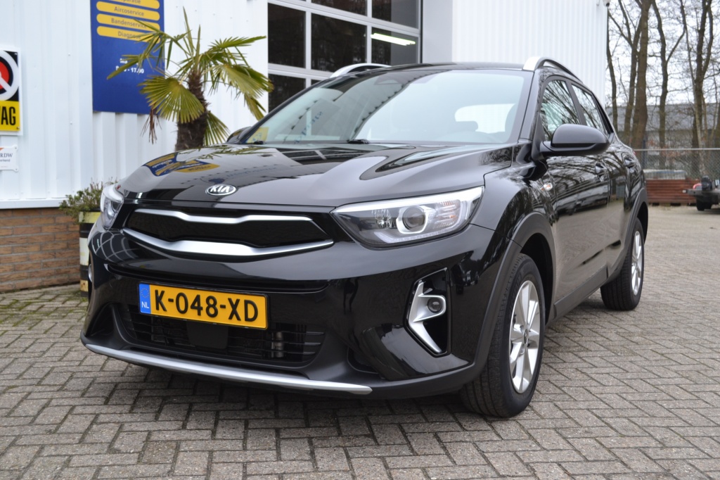 Kia Stonic 1.0 T-GDi MHEV Dyn L