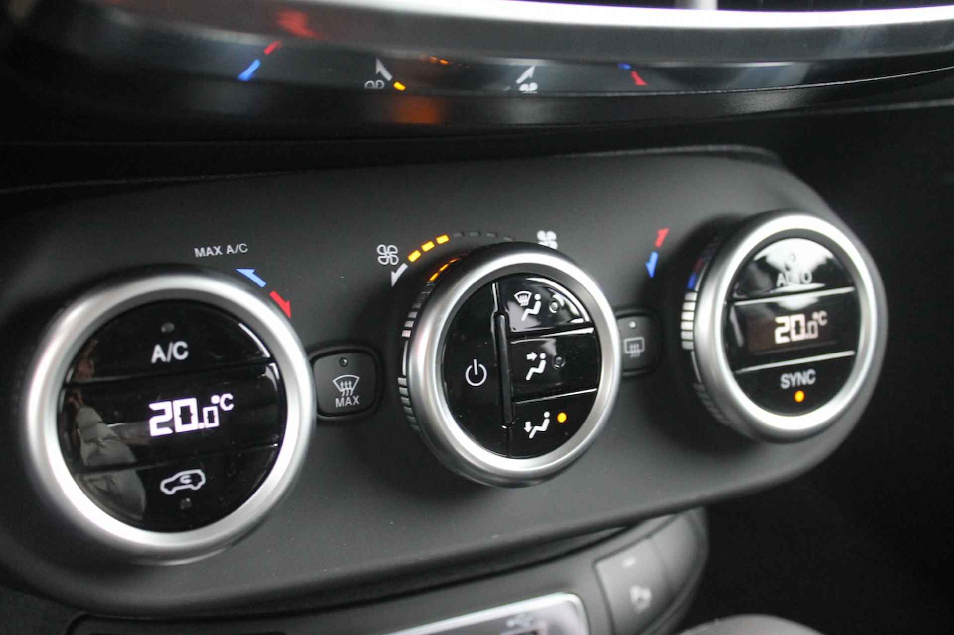 Fiat 500 X 1.5 Hybrid 130 PK Cabrio | Levering in overleg | Carplay | LED - 17/23