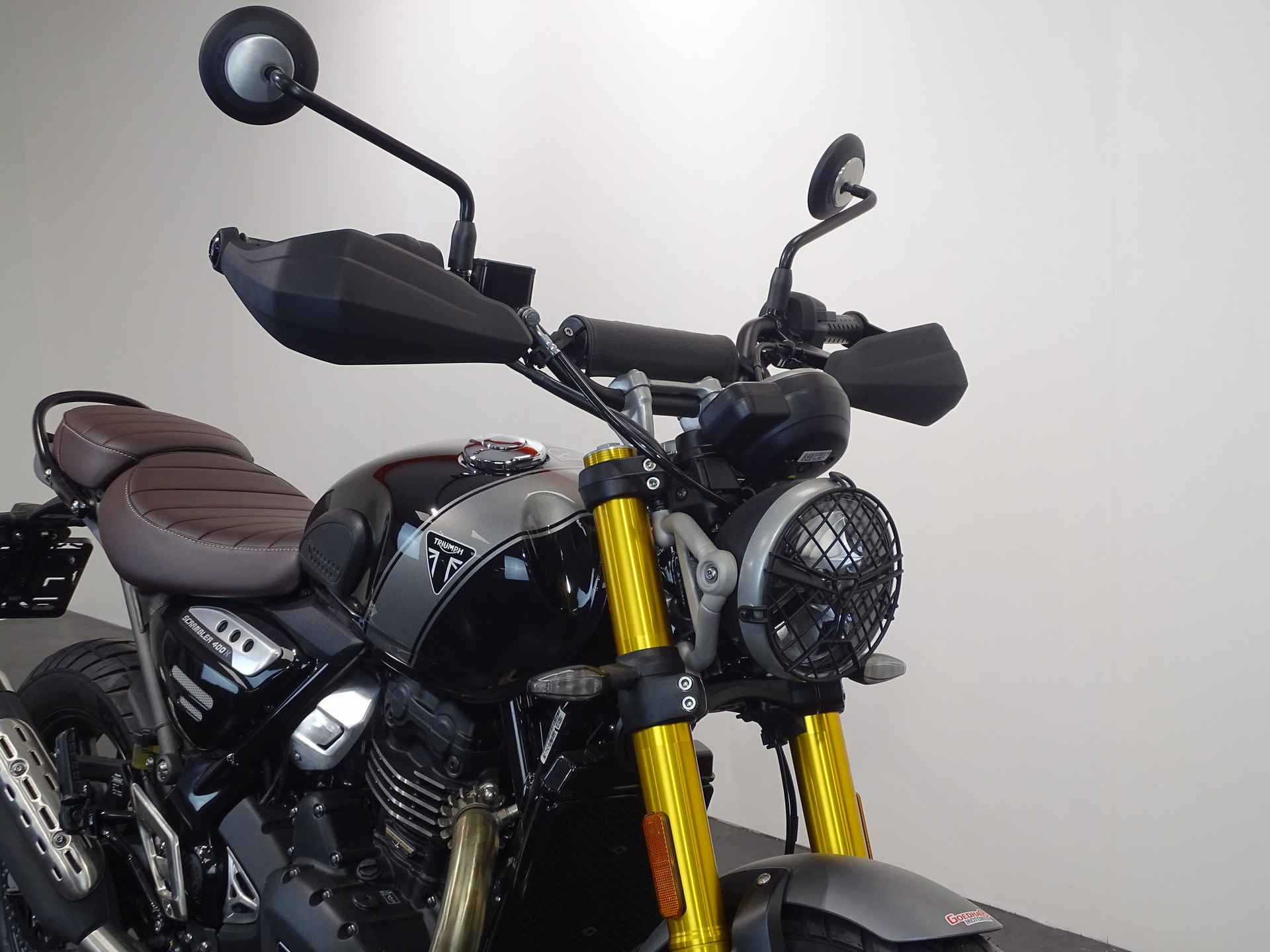 Triumph SCRAMBLER 400 X - 3/12