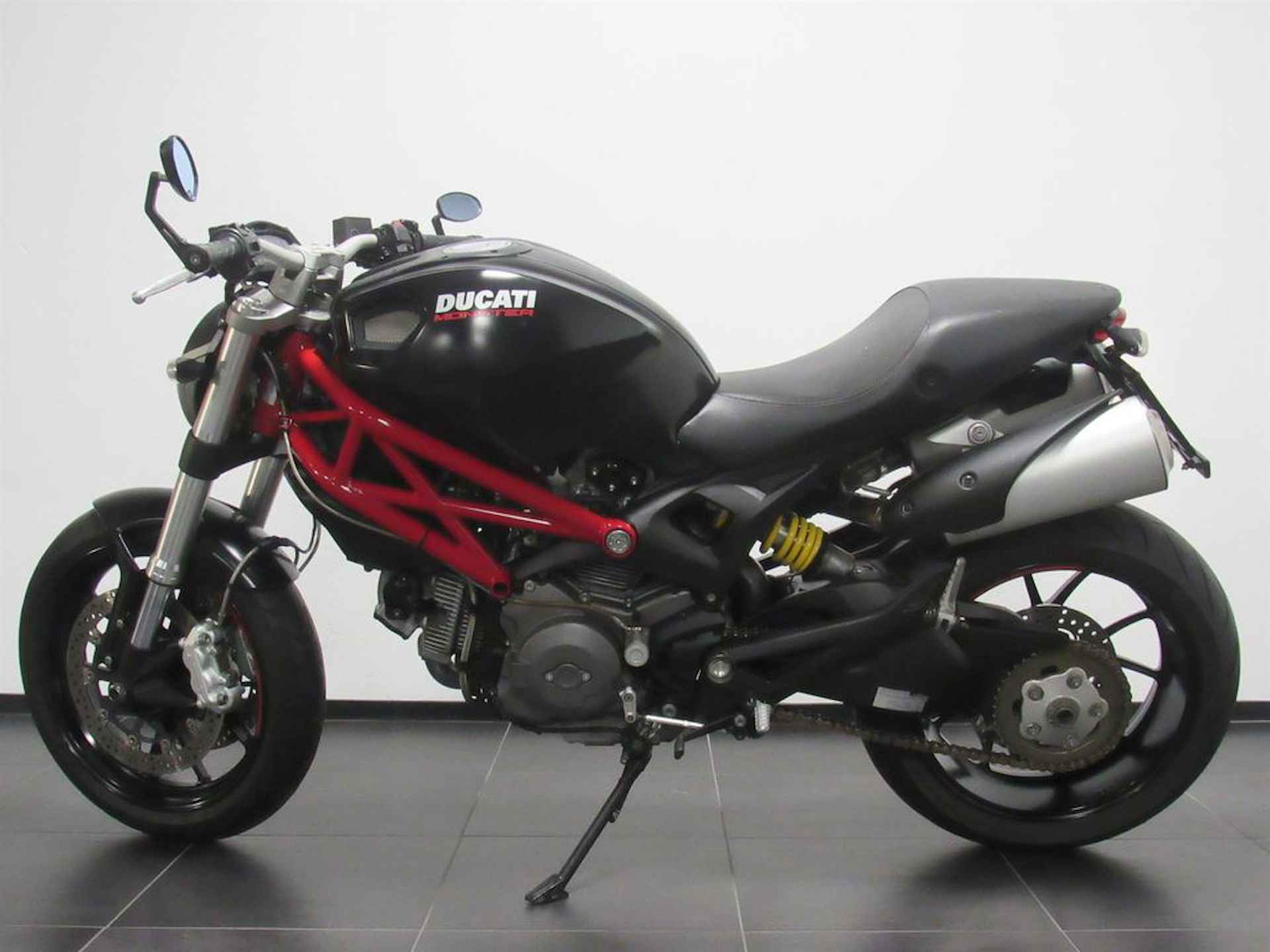 Ducati MONSTER 796 - 4/14