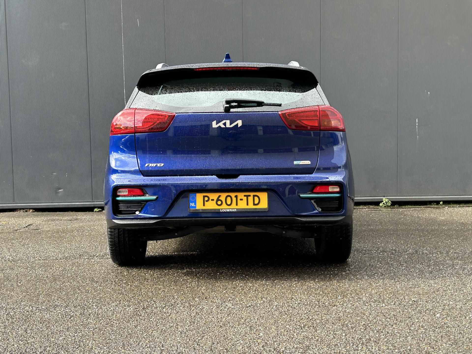 Kia e-Niro DynamicLine 64 kWh 1e Eigenaar | € 2000,- SEPP subsidie mogelijk* | Fabrieksgarantie  t/m 7-6-2029 | NAP - 6/39