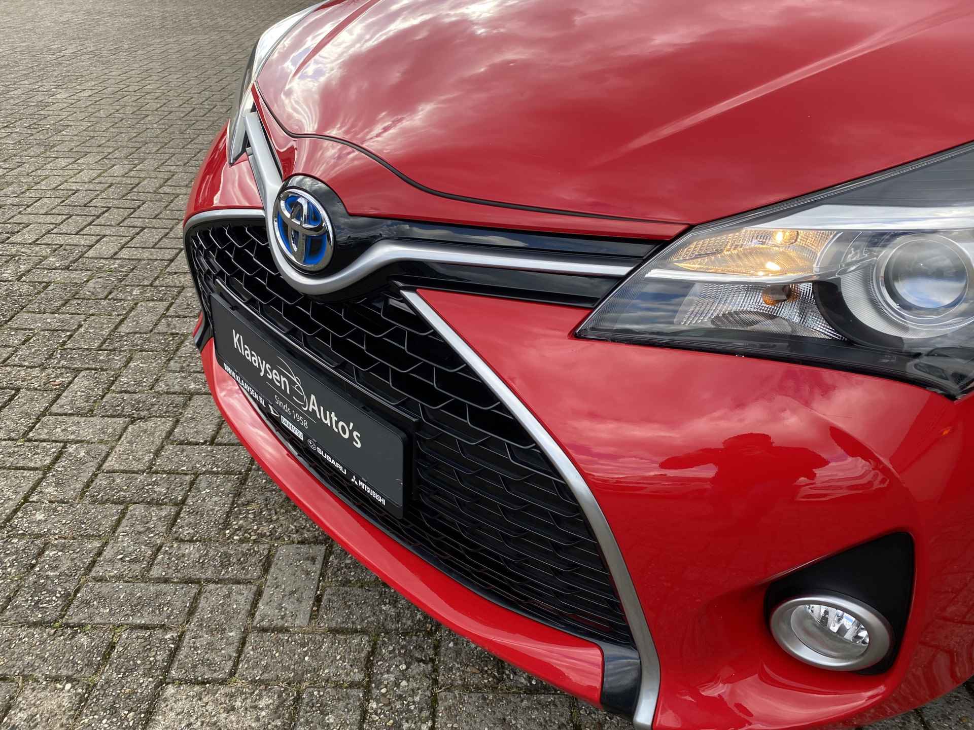 Toyota Yaris 1.5 Hybrid Aspiration AUT. | 1e eigenaar | dealer onderhouden | camera | climate control | bluetooth - 15/38