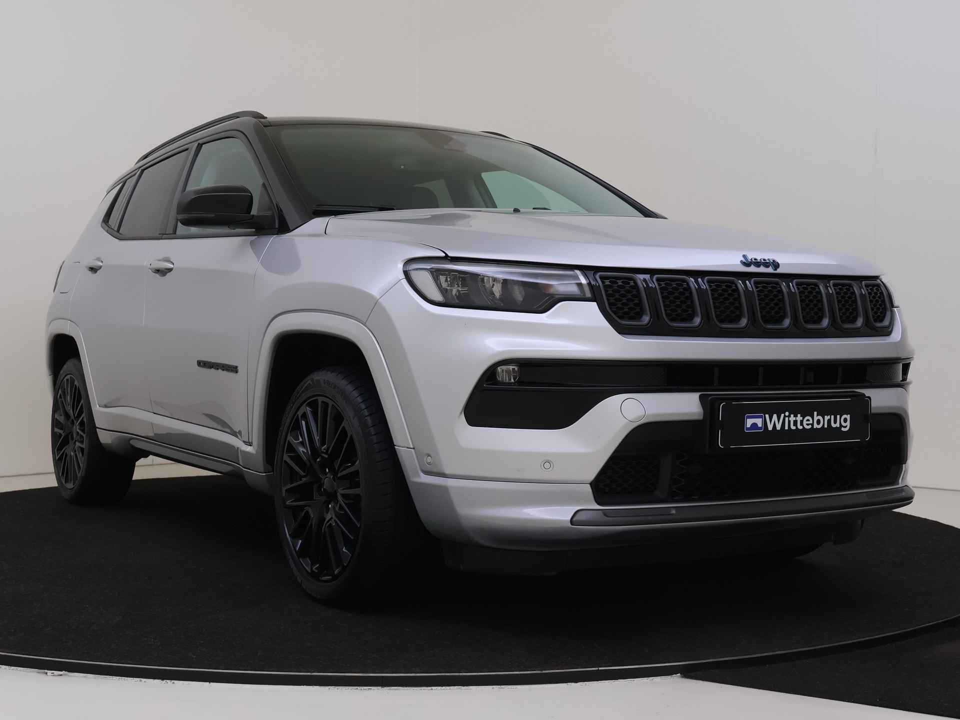 Jeep Compass 4xe 240 Plug-in Hybrid Electric S | Winter Pack | Lederen Bekleding | Open dak ! - 4/46