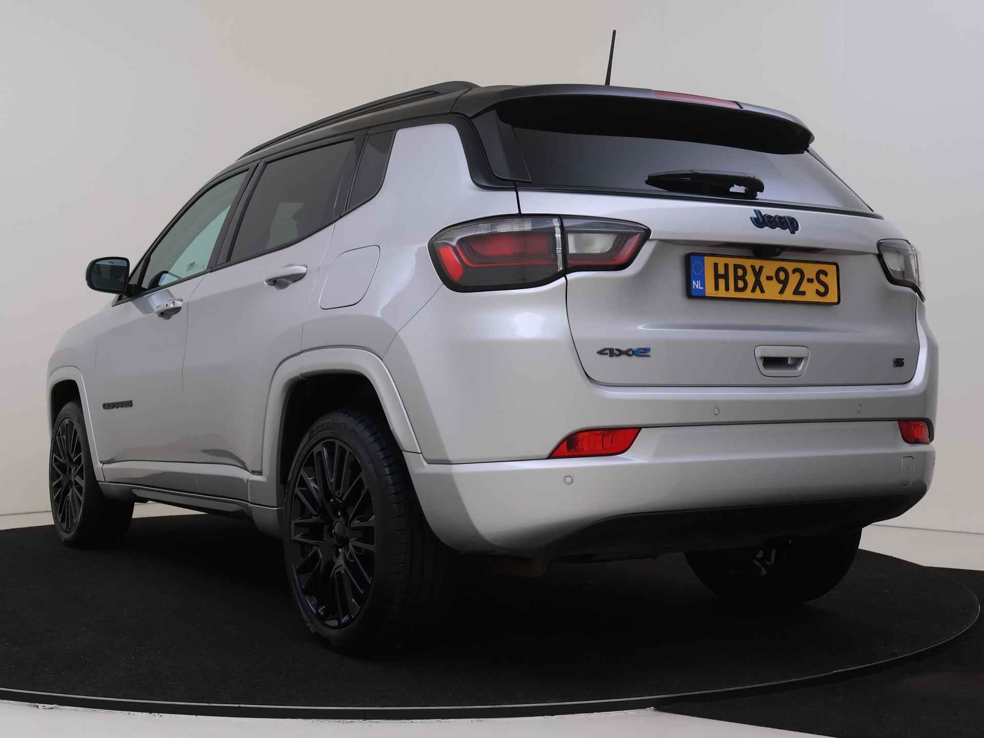 Jeep Compass 4xe 240 Plug-in Hybrid Electric S | Winter Pack | Lederen Bekleding | Open dak ! - 5/46