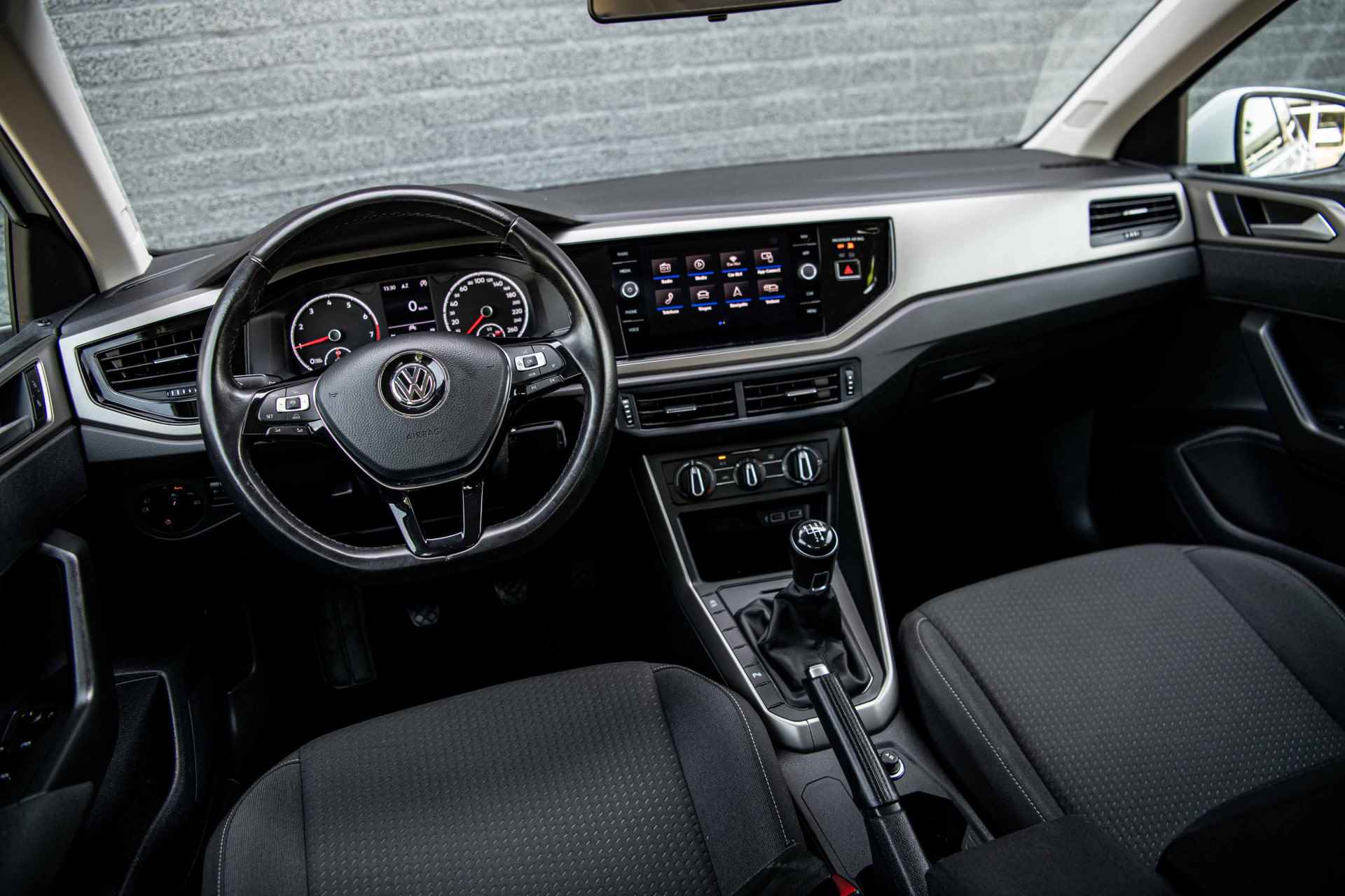Volkswagen Polo 1.0 TSi 95 pk Comfortline Executive | Camera | Navigatie | Parkeersensoren - 19/41