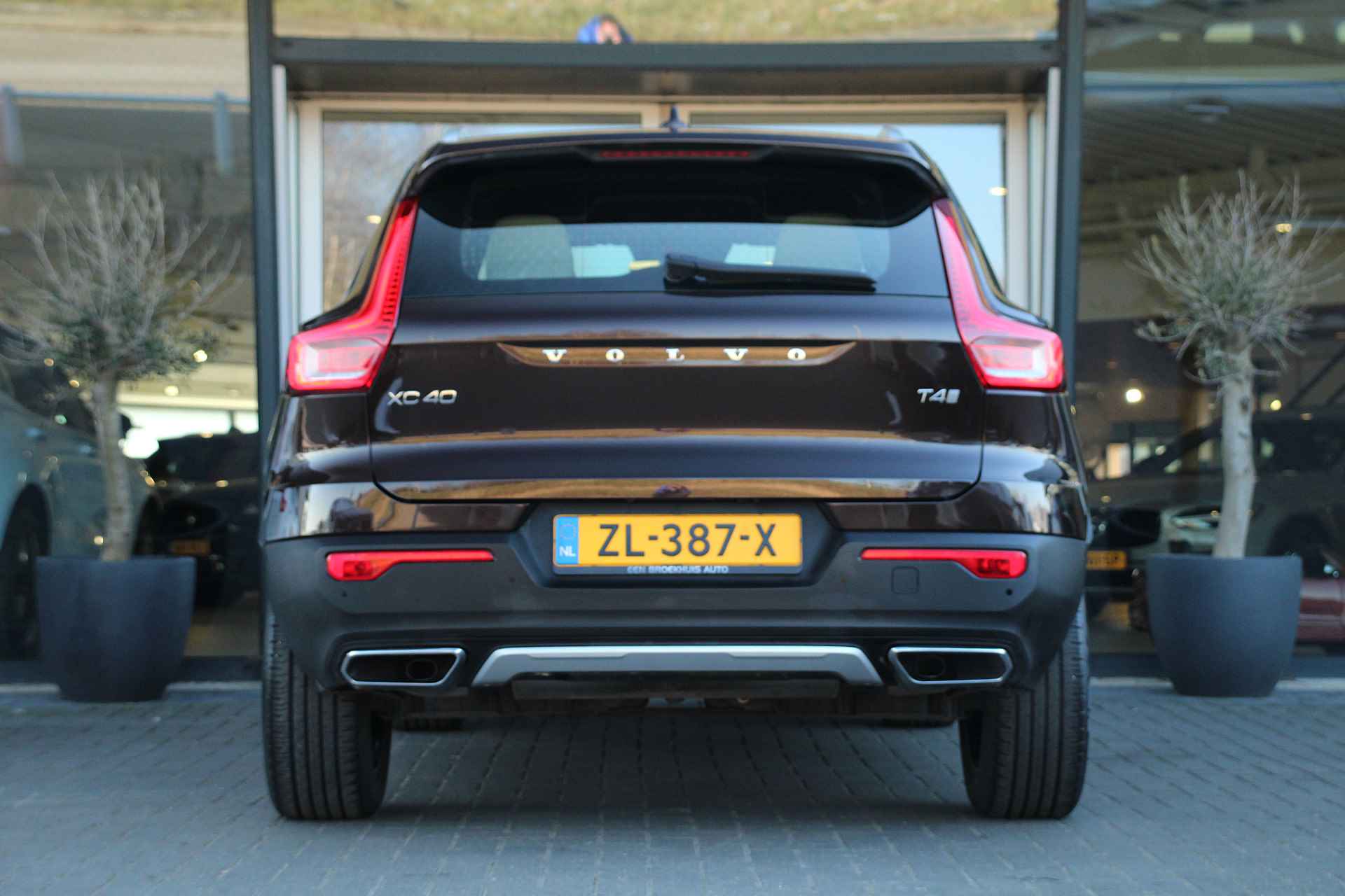 Volvo XC40 T4 Inscription | Adaptive Cruise | 360° Camera | Harman/Kardon | Lighting-Pack | Verwarmde voorruit | Keyless | 19-Inch - 3/22