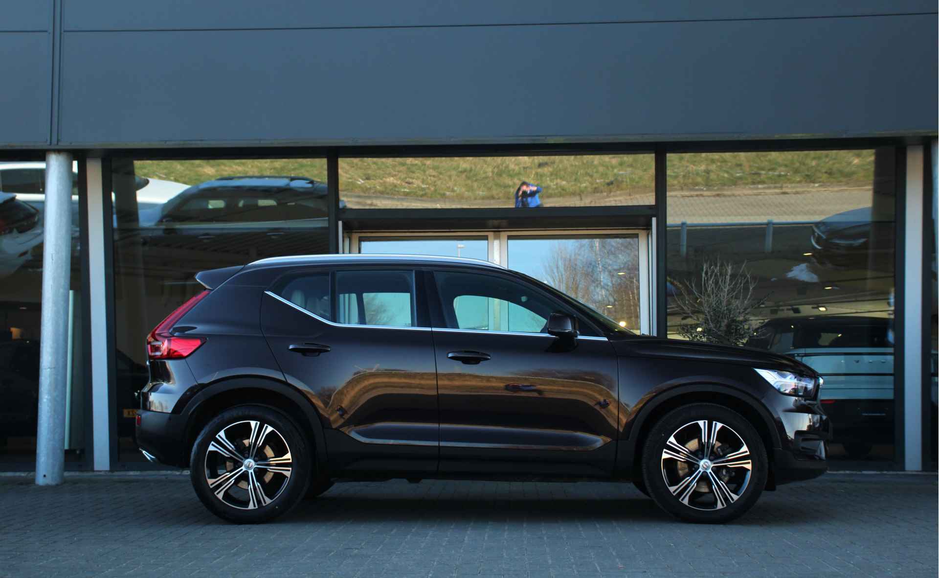 Volvo XC40 T4 Inscription | Adaptive Cruise | 360° Camera | Harman/Kardon | Lighting-Pack | Verwarmde voorruit | Keyless | 19-Inch - 4/22