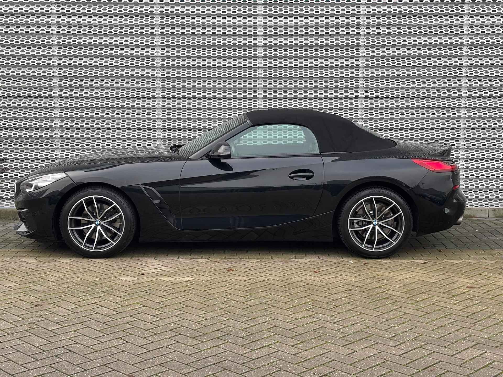 BMW Z4 Roadster sDrive30i 259PK High Executive / Digitale Cockpit / Lederen Bekleding / 18" LMV / Parkeersensoren V+A / Stoelverwarming / LED - 5/27