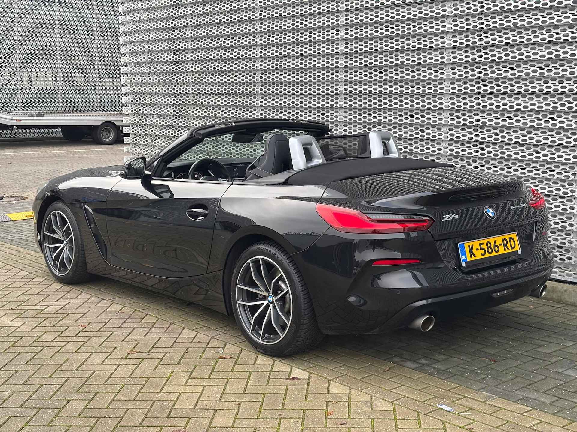 BMW Z4 Roadster sDrive30i 259PK High Executive / Digitale Cockpit / Lederen Bekleding / 18" LMV / Parkeersensoren V+A / Stoelverwarming / LED - 6/27