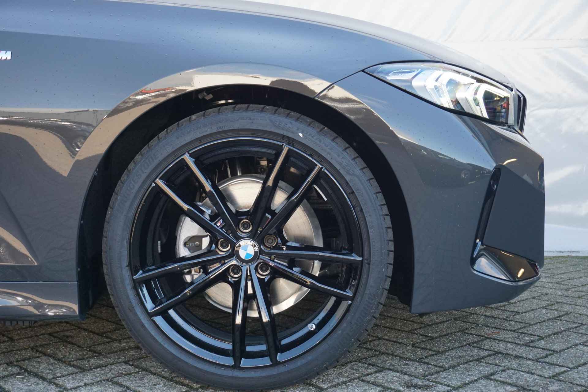 BMW 3 Serie Touring 320i M Sport / Trekhaak / Hifi / Stoel- en Stuurverwarming / Comfort Acces / Panorama Dak - 6/29