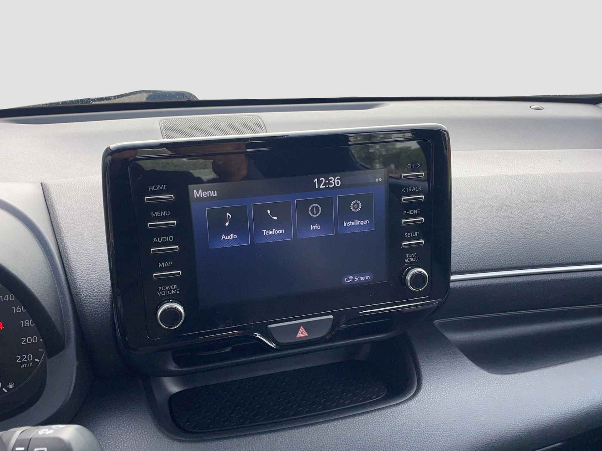 Toyota Yaris 1.5 Hybrid Active | Camera | Adaptive Cruise | Stoelverwarming - 13/25