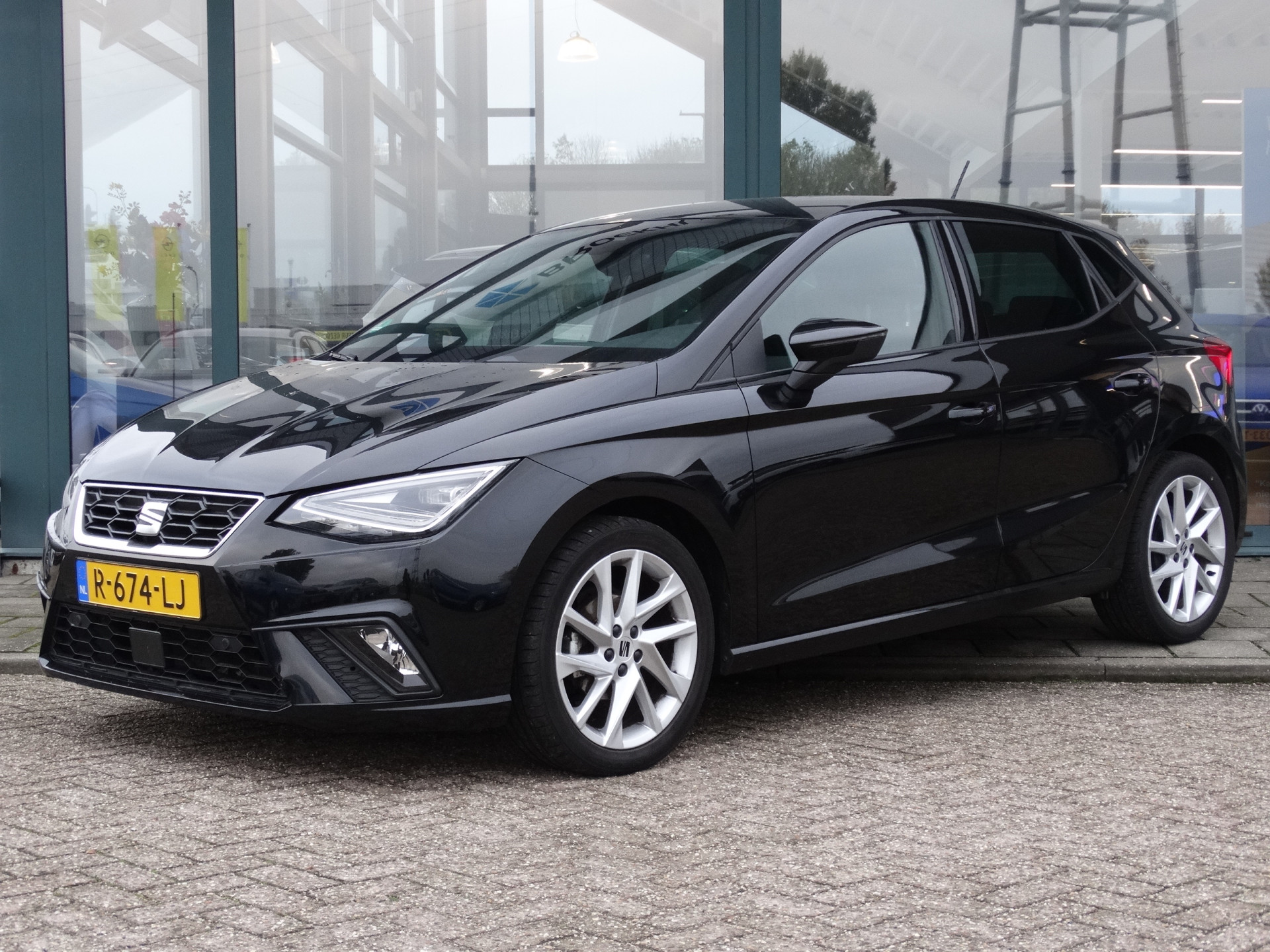 SEAT Ibiza 1.0 EcoTSI 95PK FR | Parkeersensoren | Climate Control | Apple Carplay/Android Auto |