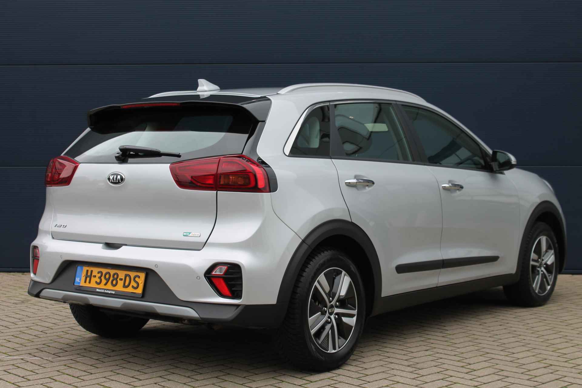 KIA Niro 1.6 GDi Hybrid 141pk DCT6 DynamicLine I Navigatie I All Season banden - 4/32