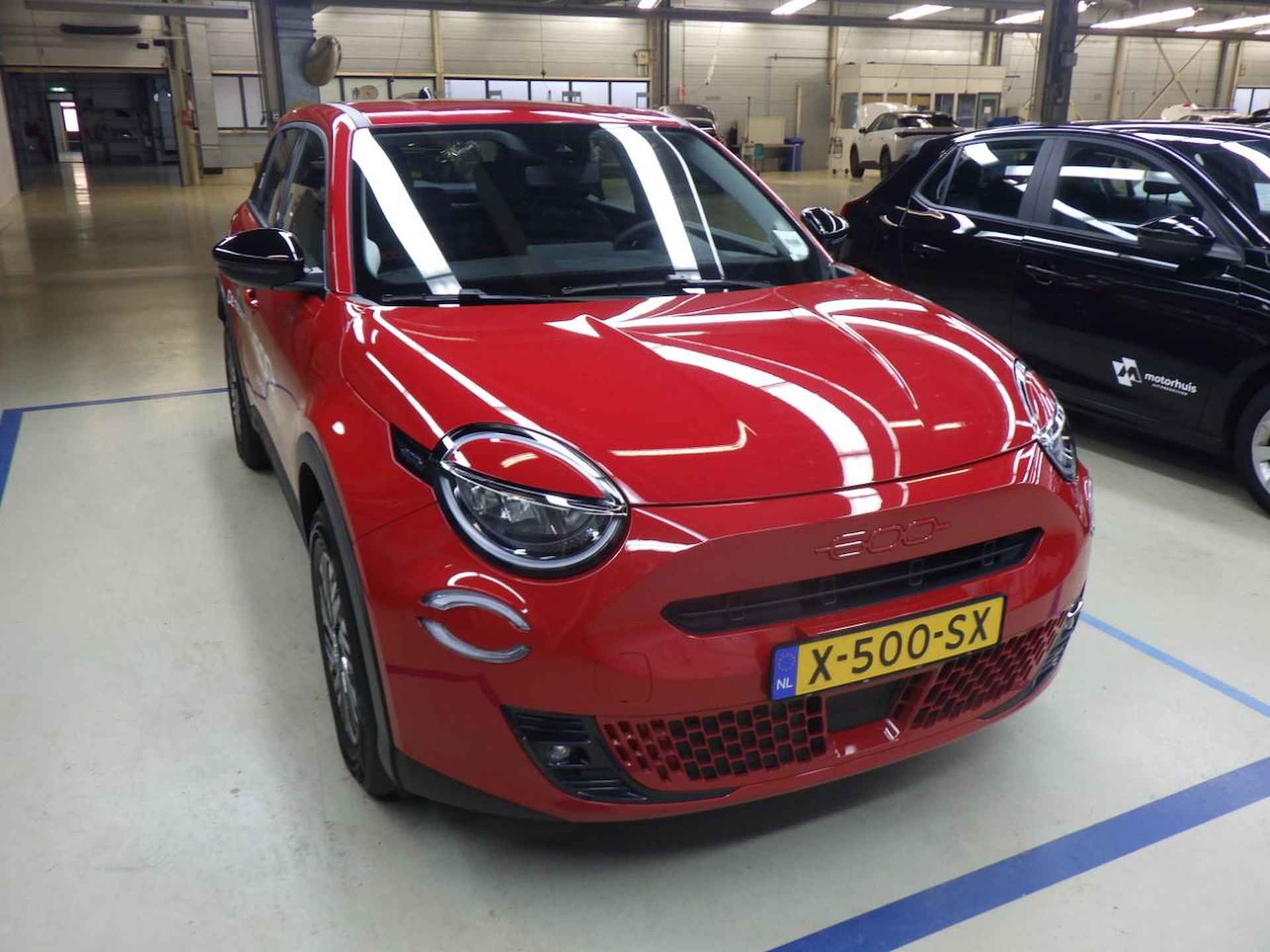 Fiat 600E RED 54kWh 3 Fase Verwacht! | Navigatie by App | Full-LED | Apple Carplay | Android Auto | Parkeersensoren | Cruise Control | Cli - 3/25