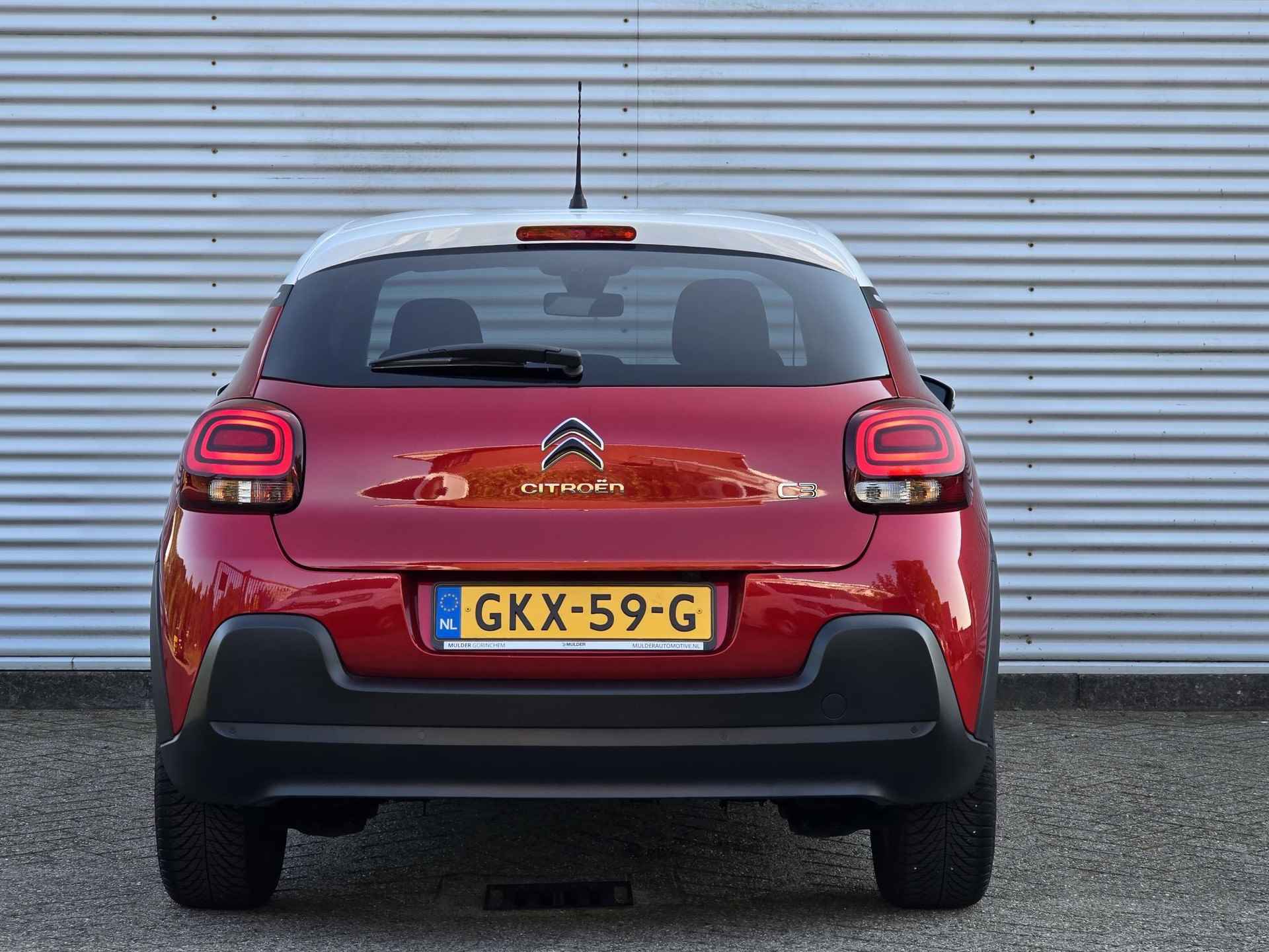 Citroën C3 5-deurs Shine 1.2 PureTech 110pk H6 | TWO-TONE! | NAVI | CAMERA | CLIMA | STOELVERW. | DAB+ | LM-VELGEN | - 7/53