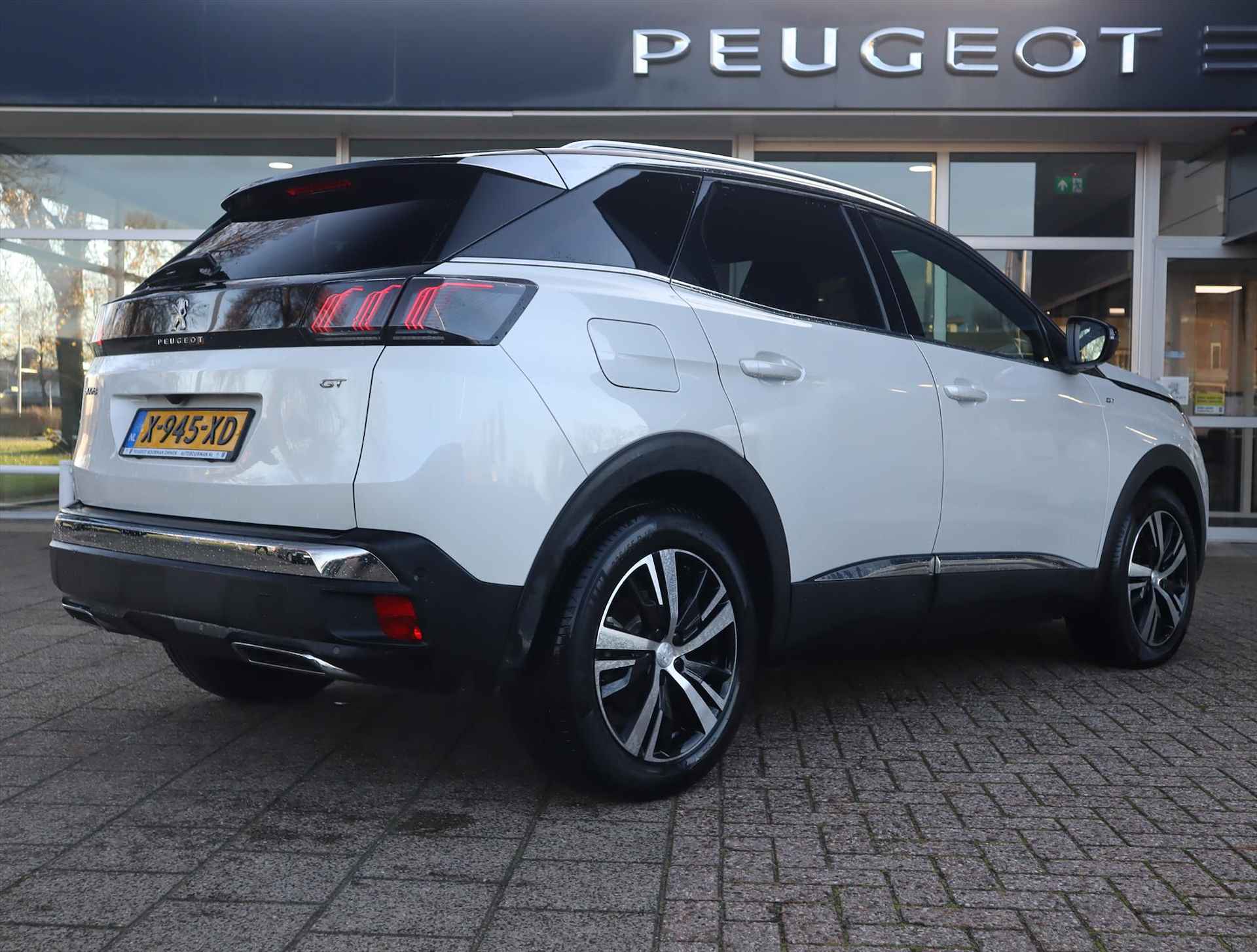 PEUGEOT 3008 SUV GT Hybrid 136pk e-DSC6 Automaat, Rijklaarprijs, Navigatie Adaptieve cruise control Camera voor en achter  DAB+ - 4/68