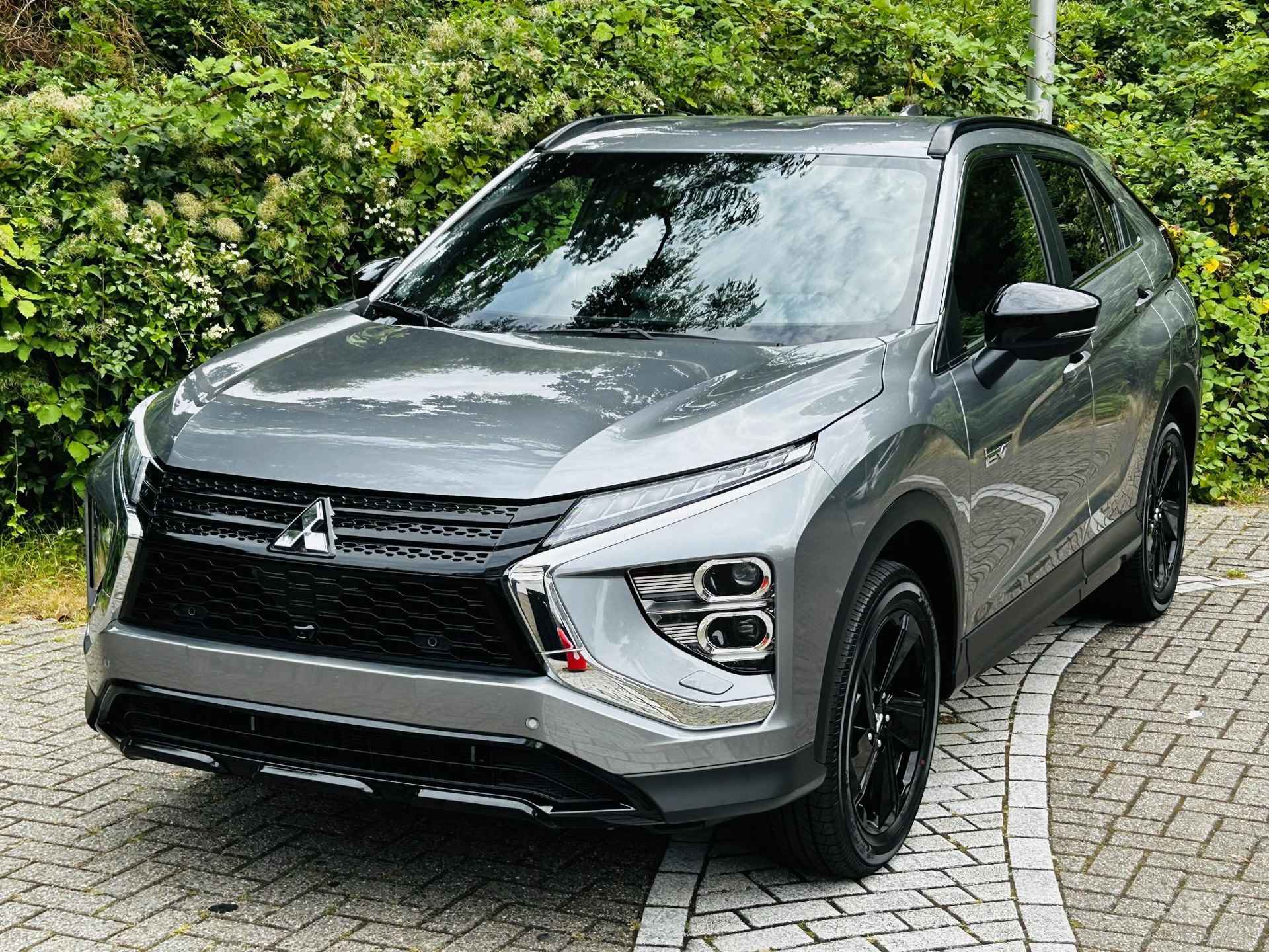 Mitsubishi Eclipse Cross 2.4 PHEV Black Edition | € 8000 ,- VOORRAAD KORTING | AUTOMAAT | BLINDSPOT | NOODREMSYSTEEM | 4X4 | 360 GRADEN CAMERA | STOEL & STUURVERWARING | - 31/34