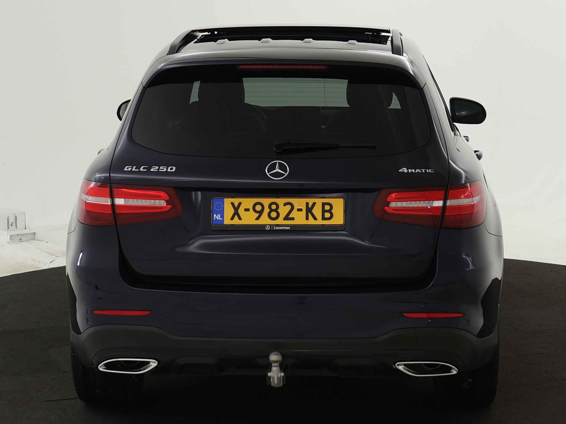 Mercedes-Benz GLC 250 4Matic AMG Line Limited | Stoelverwarming | Trekhaak | Panorama schuif-/kanteldak | Inclusief 24 MB Premium Certified garantie voor Europa. - 25/40