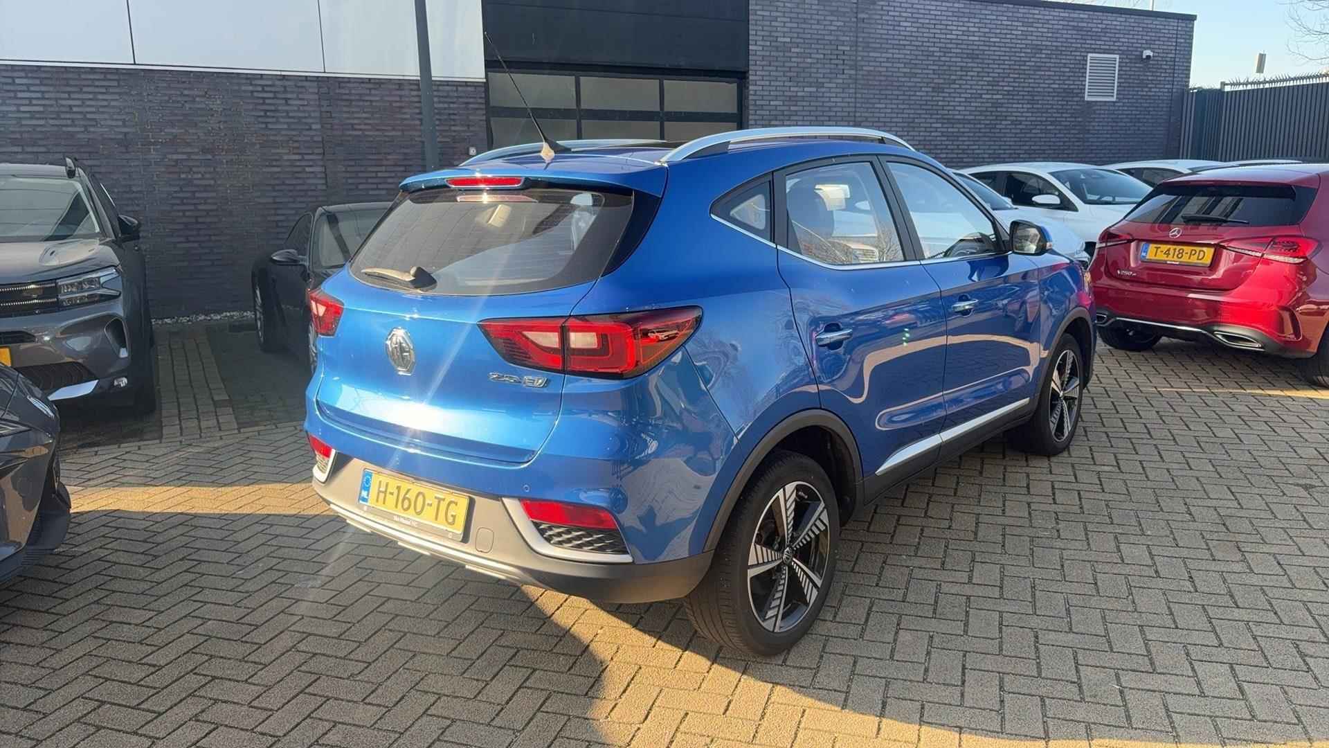 MG ZS EV Luxury 45 kWh - 4/17