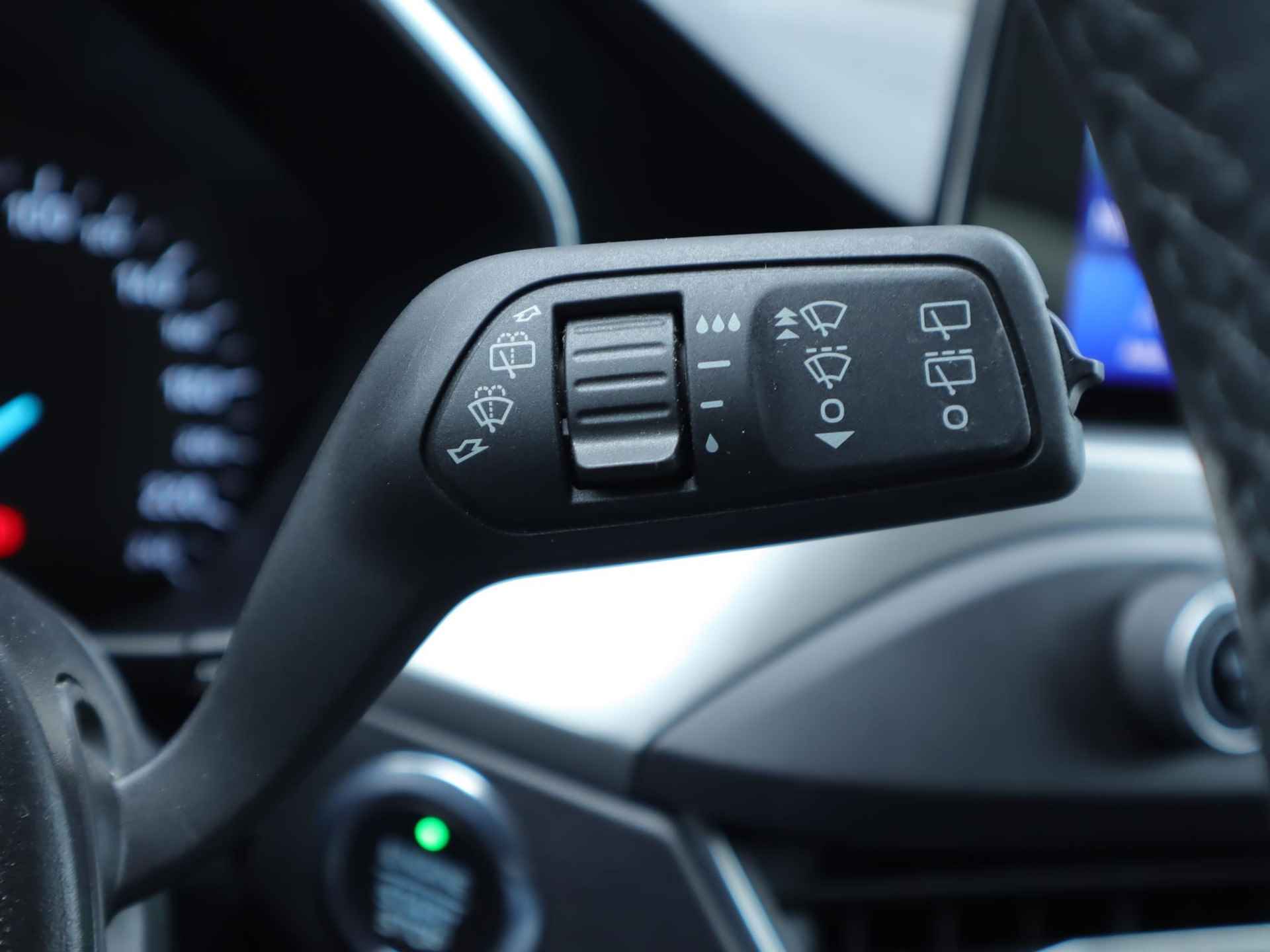 Ford Focus Wagon 1.0 EcoBoost Titanium Business 125pk | Climate control | 17inch lichtmetalen velgen | Navigatie | Parkeer sensoren | Led-koplampen | Keyless entry - 22/46