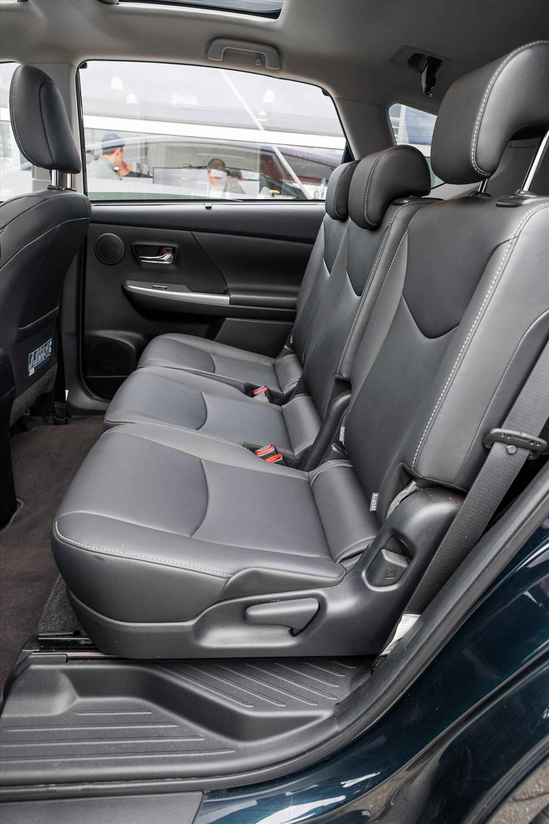TOYOTA Prius+ 1.8 Hybrid 136pk Aut Executive | Dlr. Ondh. - 33/40
