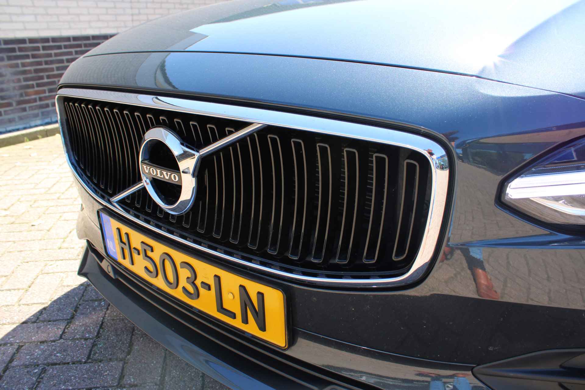 Volvo V90 2.0 T4 Momentum | ACTIEMAAND! | Panoramadak | Trekhaak | BLIS | Leder | Memory | Adaptieve Cruise - 46/47