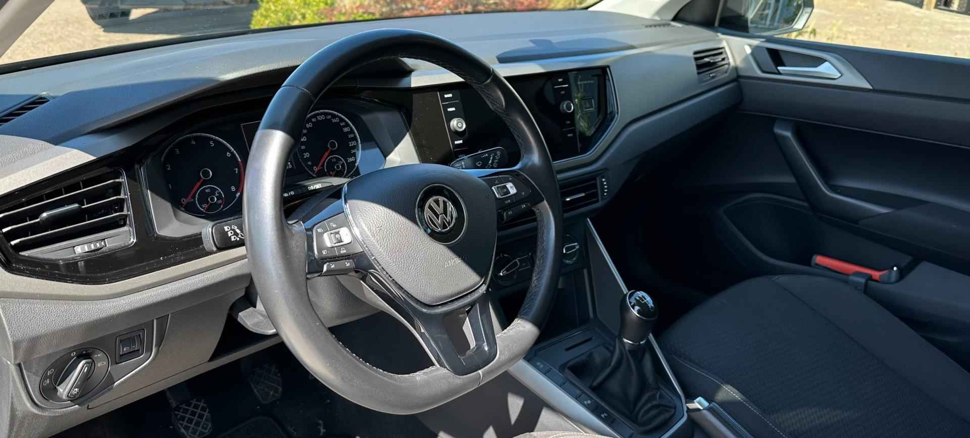 Volkswagen Polo 1.0 TSI Comfortline - 11/22