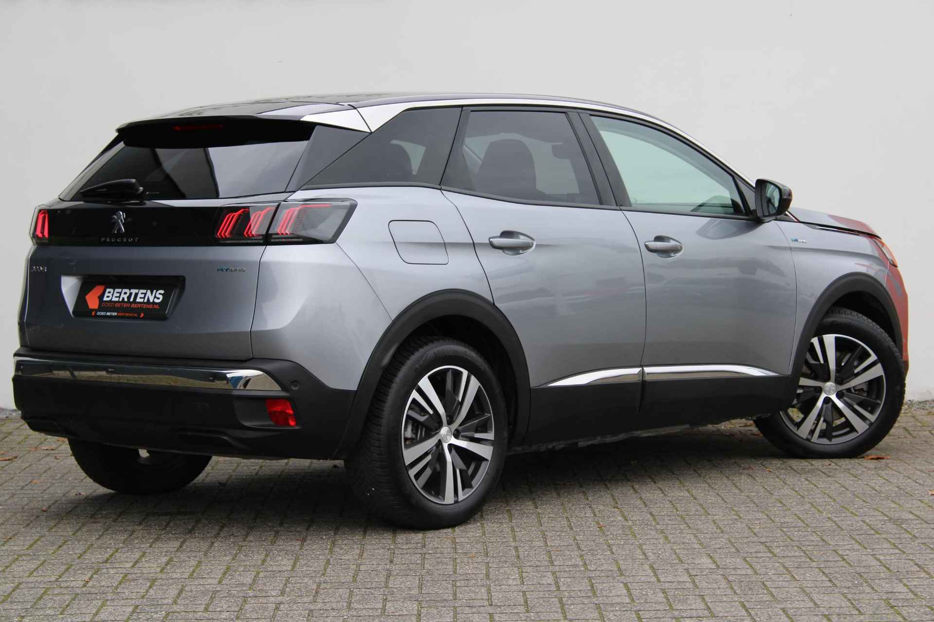 Peugeot 3008 1.6 HYbrid 225 Allure | Navi | Parkeercamera | Google Maps - 2/27