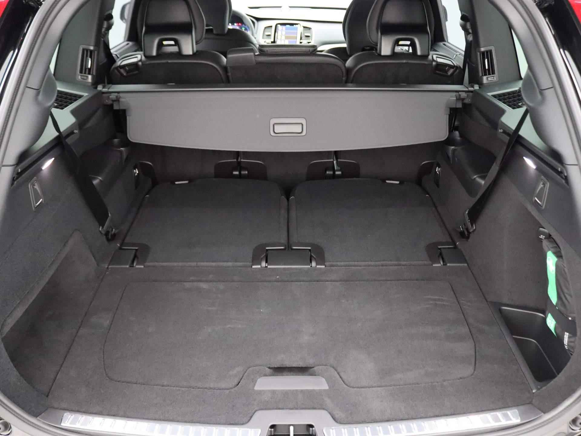 Volvo XC90 2.0 T8 Recharge AWD Ultimate Dark 455PK AUT 7-persoons, panoramadak, trekhaak, 360 gr. camera, Bowers&Wilkins, leder, luchtvering, winterpakket Plus, alarm, 22'' lichtmetaal - 8/54