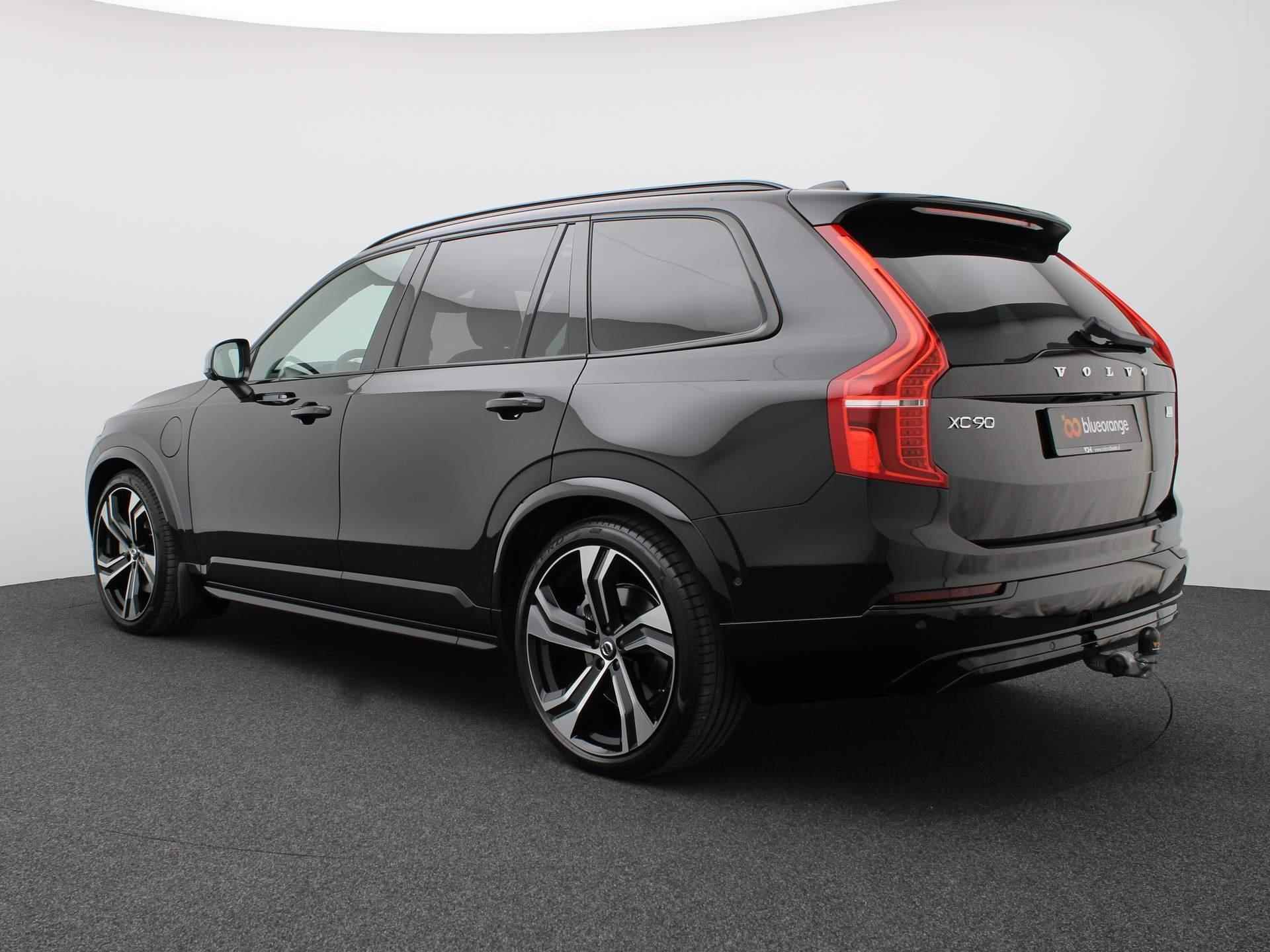 Volvo XC90 2.0 T8 Recharge AWD Ultimate Dark 455PK AUT 7-persoons, panoramadak, trekhaak, 360 gr. camera, Bowers&Wilkins, leder, luchtvering, winterpakket Plus, alarm, 22'' lichtmetaal - 10/54