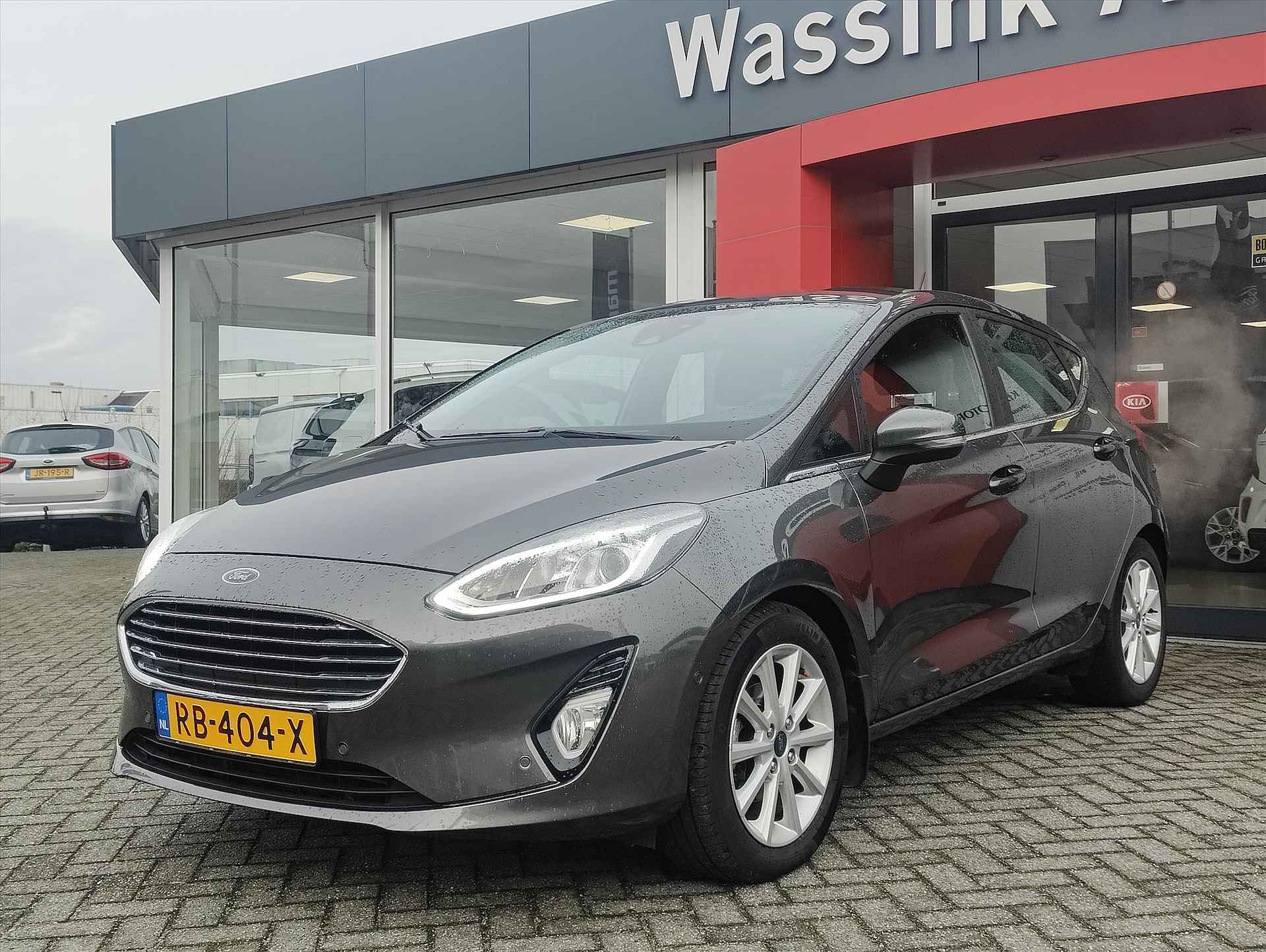 FORD Fiesta 1.0 EcoBoost 100pk Automaat | Titanium | Trekhaak | Camera | PDC Voor + Achter | Automaat | Cruise Control | Climate Control | Navi By App | Carplay | - 2/37