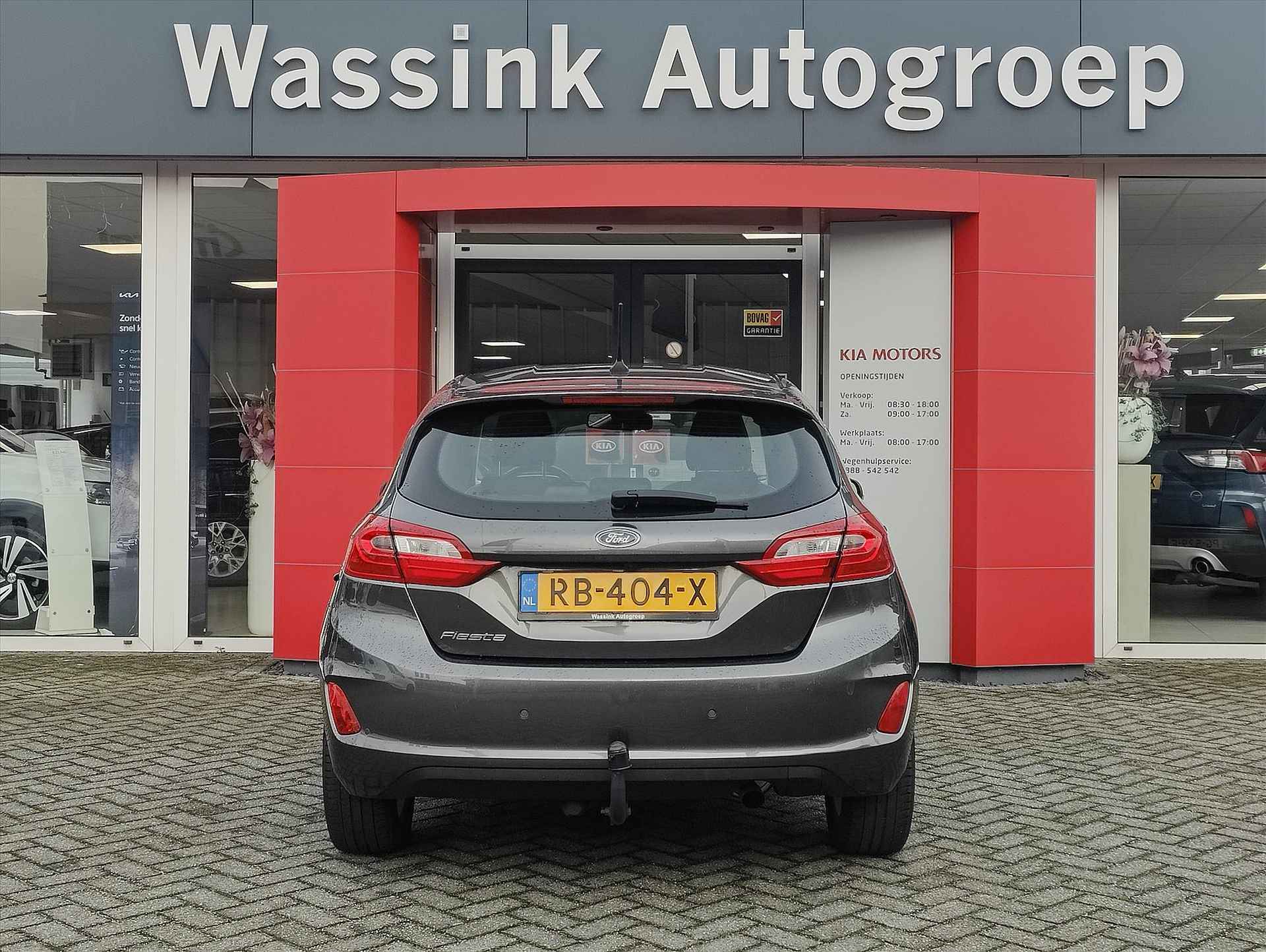 FORD Fiesta 1.0 EcoBoost 100pk Automaat | Titanium | Trekhaak | Camera | PDC Voor + Achter | Automaat | Cruise Control | Climate Control | Navi By App | Carplay | - 5/37