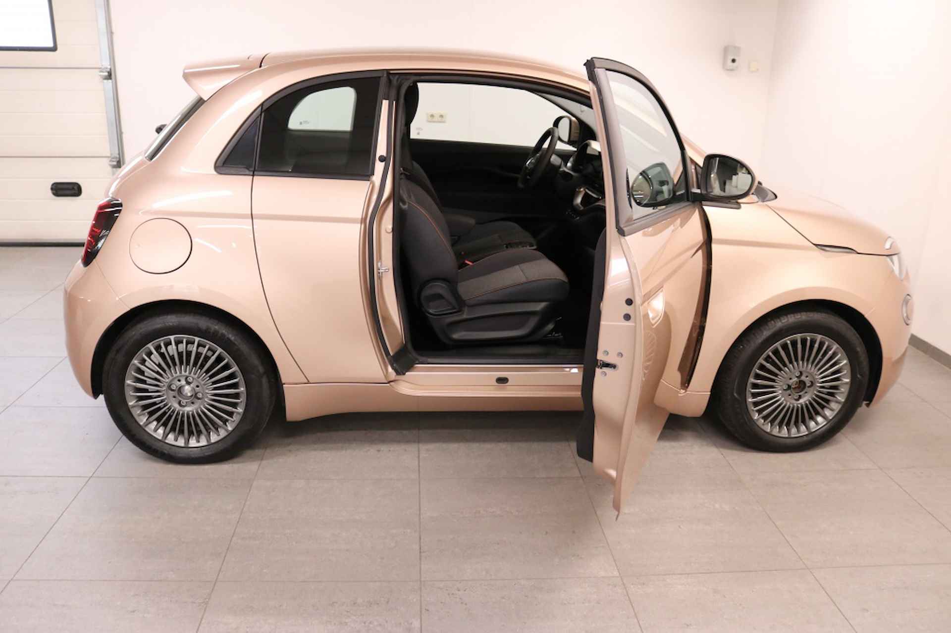 Fiat 500 3+1 Icon 42 kWh - 6/28