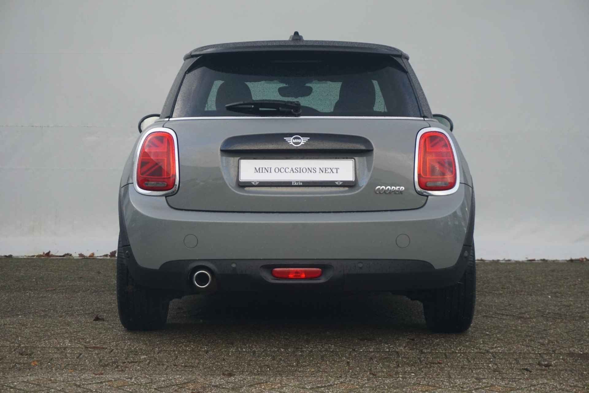 Mini 3-deurs 1.5 Cooper Salt / Navigatie / Parkeersensoren - 5/26