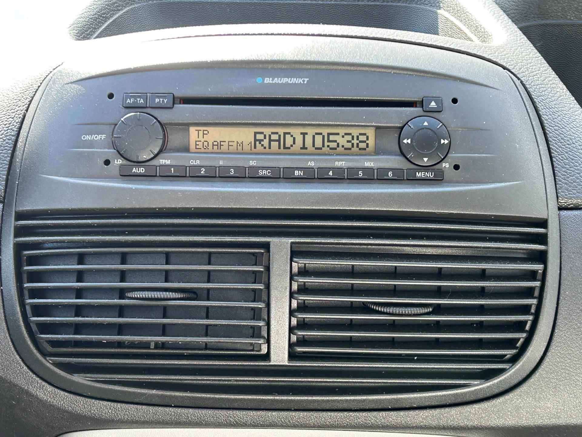 Fiat Punto 1.2 Airco LM-Velgen Elek.Pakket Radio-CD NAP 100-DKM! NL-Auto Nieuwe APK Nette Staat! - 10/20