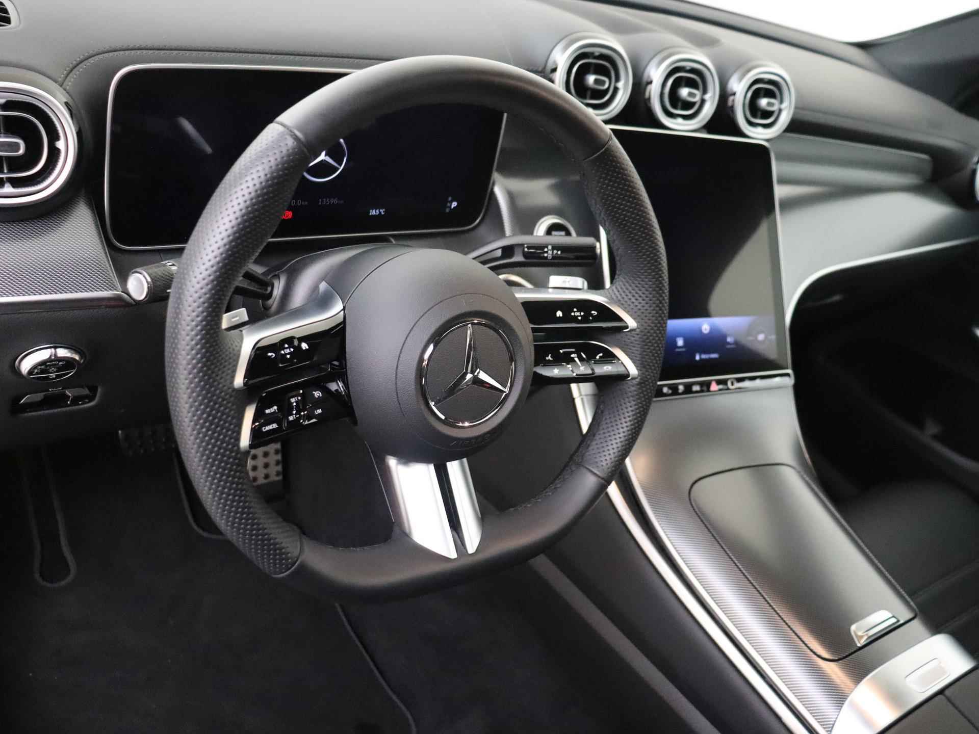 Mercedes-Benz GLC-klasse 300e 4MATIC AMG Line / Panoramadak/ Digital Light/ 360 camera/ Night - 4/35