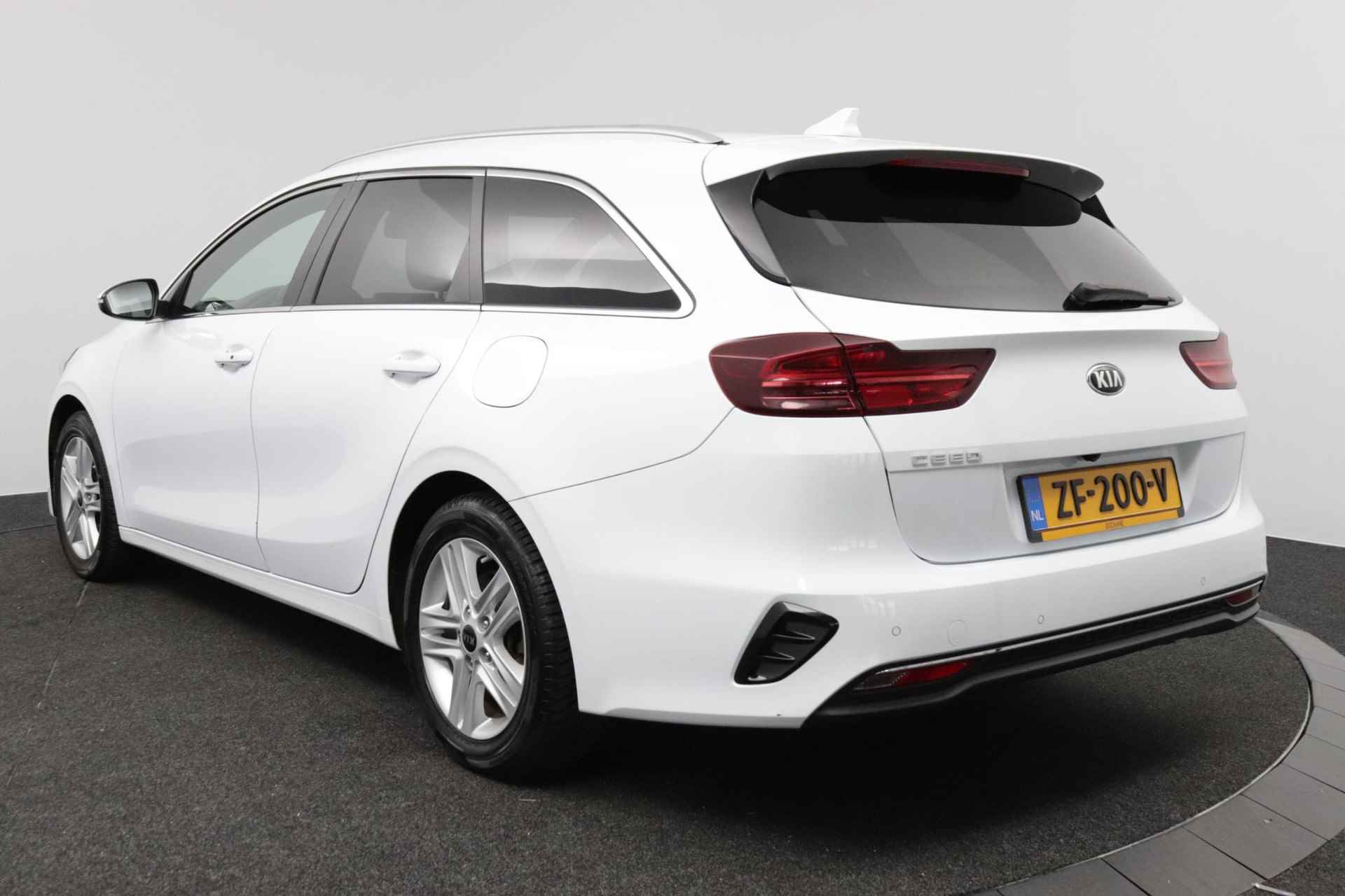 Kia Ceed Sportswagon 1.0 T-GDi DynamicPlusLine | ALL Season Banden| Stoel & Stuur Verwarming| Apple Carplay| - 7/48