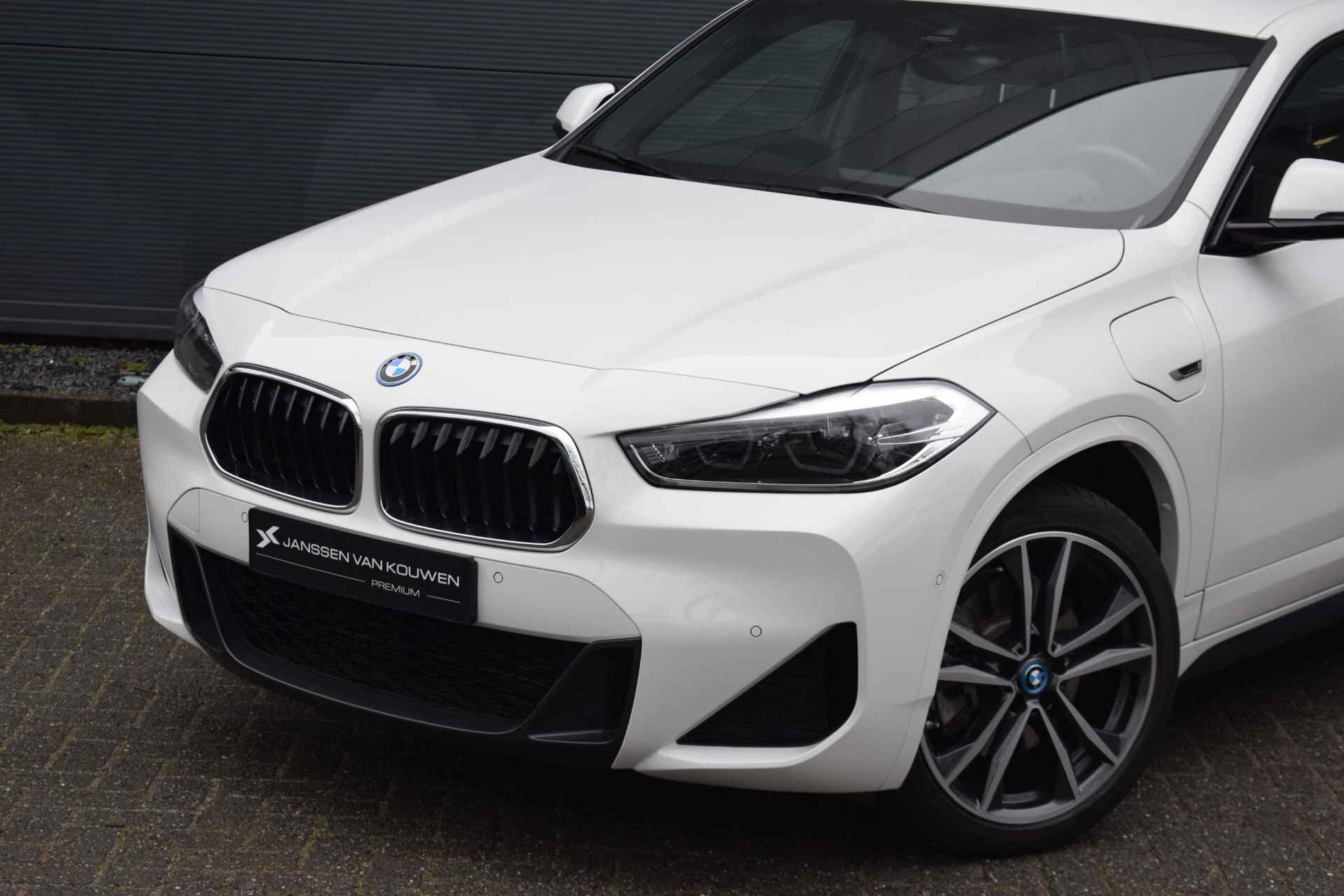 BMW X2 xDrive25e Executive / M-Sport / Pano / Camera / Apple Carplay - 24/59