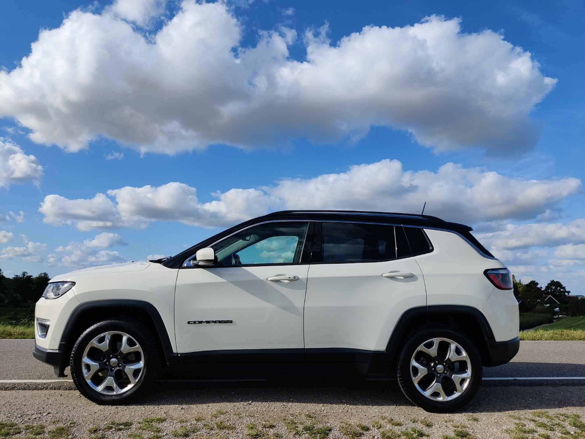 Jeep Compass 1.4 turbo 170PK 1800kg trekgewicht | Limited 4x4 | Full Options | Carplay | Beats - 4/34