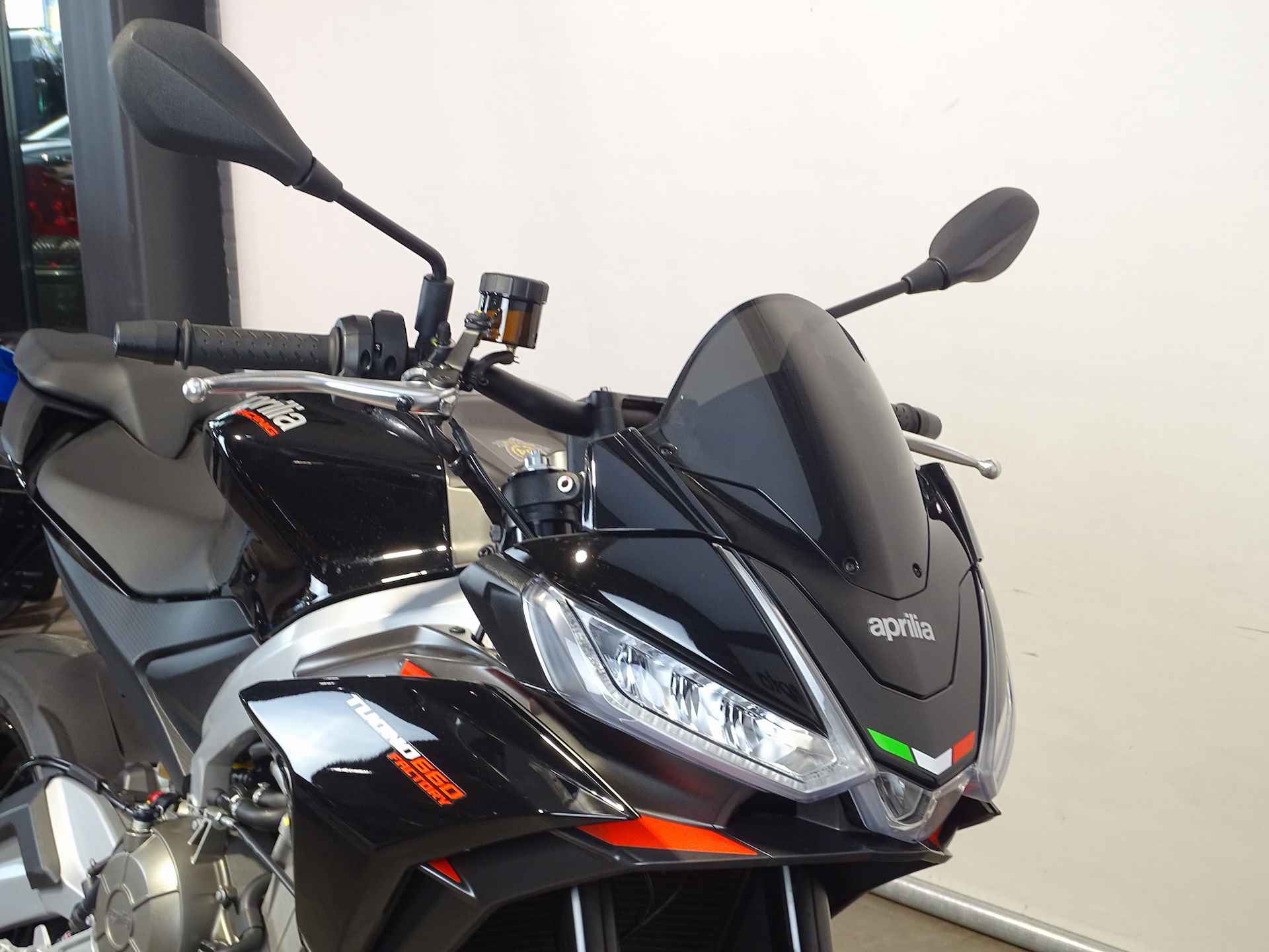 Aprilia TUONO 660 FACTORY - 3/12