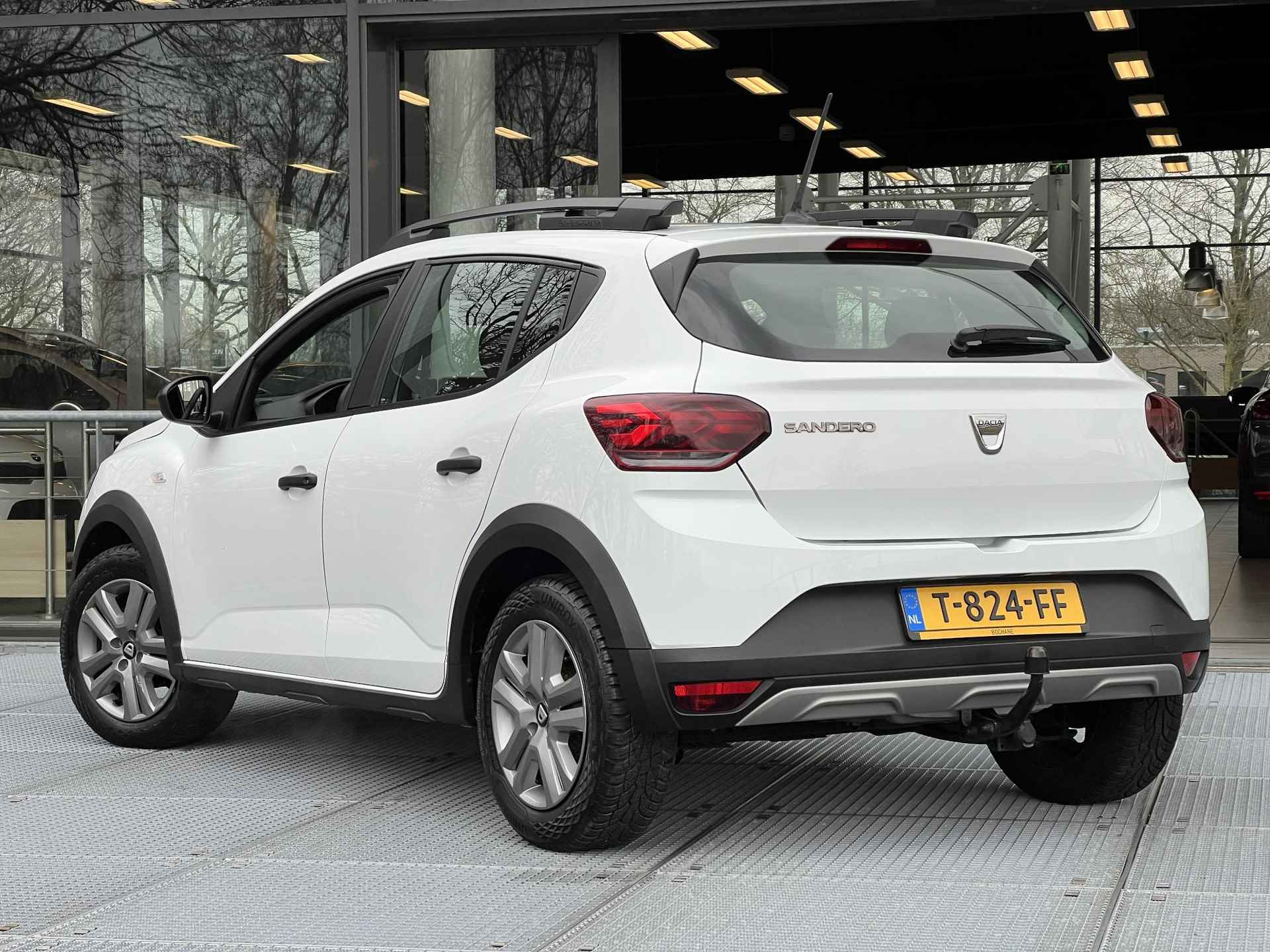 Dacia Sandero Stepway 1.0 TCe 100 Bi-Fuel Comfort | LPG | Trekhaak | Apple CarPlay/Android Auto | - 7/32