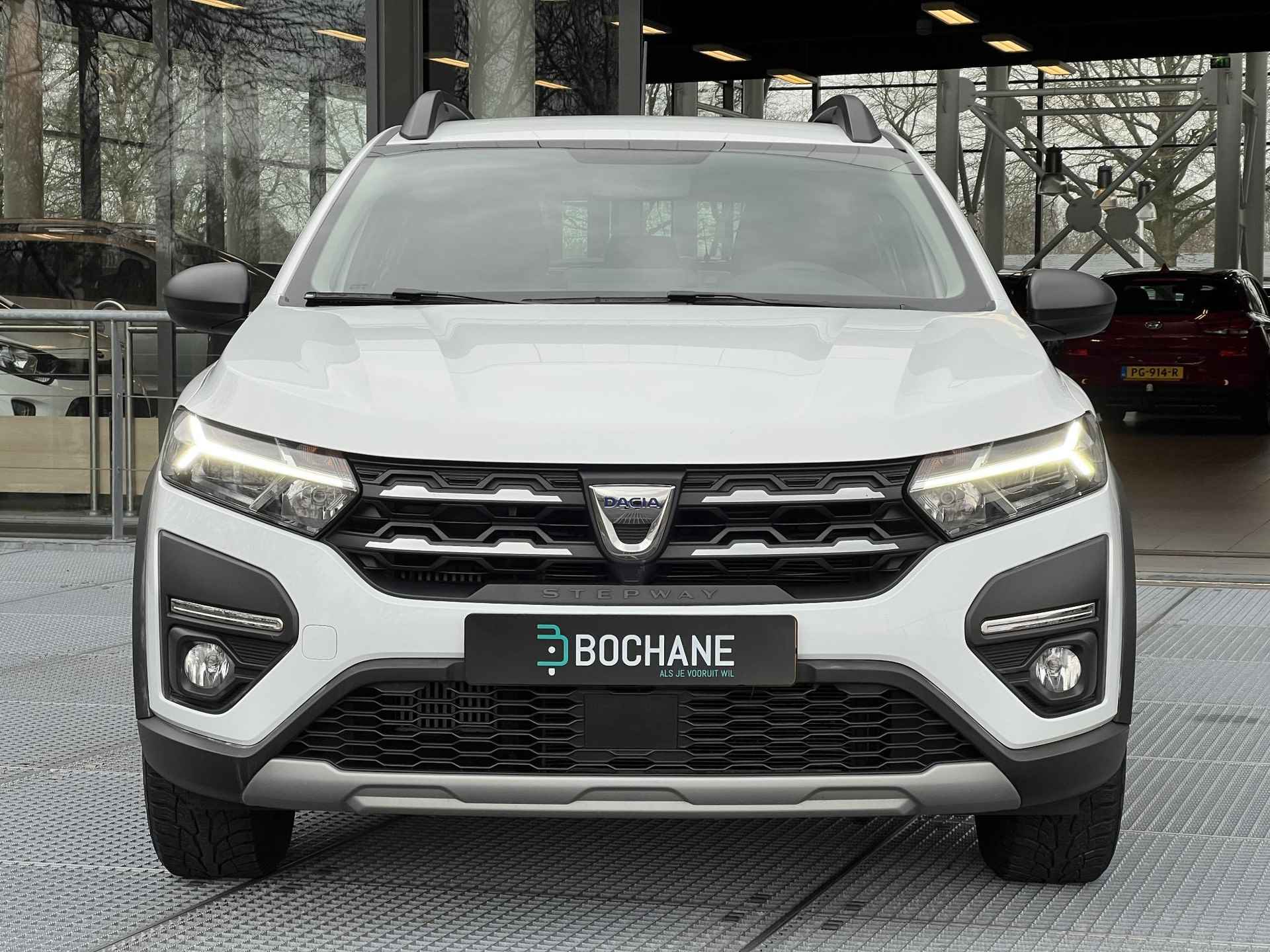 Dacia Sandero Stepway 1.0 TCe 100 Bi-Fuel Comfort | LPG | Trekhaak | Apple CarPlay/Android Auto | - 17/32