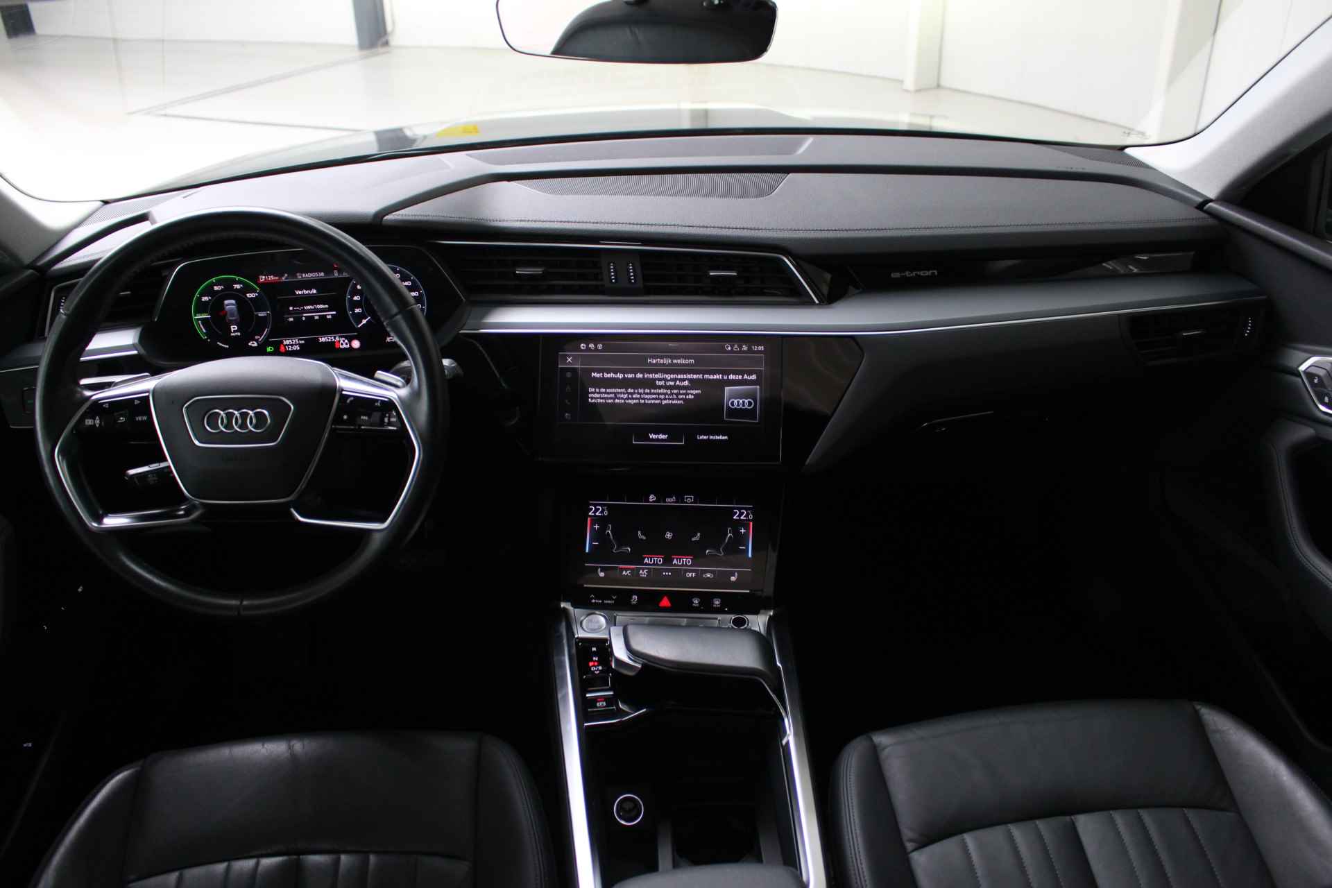 Audi e-tron e-tron 50 quattro Launch edition plus 71 kWh Panoramadak | Leder | Led Verlichting | 4% Bijtelling . - 11/26