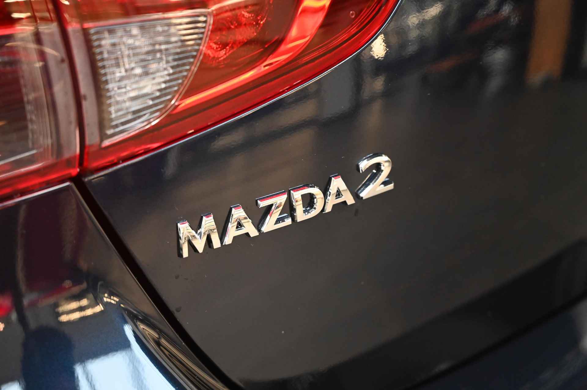 Mazda 2 e-SkyActiv-G 90 6MT Exclusive-Line met DA Pack *Diverse kleuren en transmissies leverbaar* *Actie: nu met €2.850 instapvoordeel* - 10/44