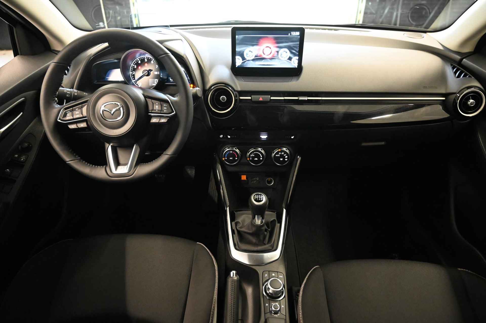 Mazda 2 e-SkyActiv-G 90 6MT Exclusive-Line met DA Pack *Diverse kleuren en transmissies leverbaar* *Actie: nu met €2.850 instapvoordeel* - 16/44