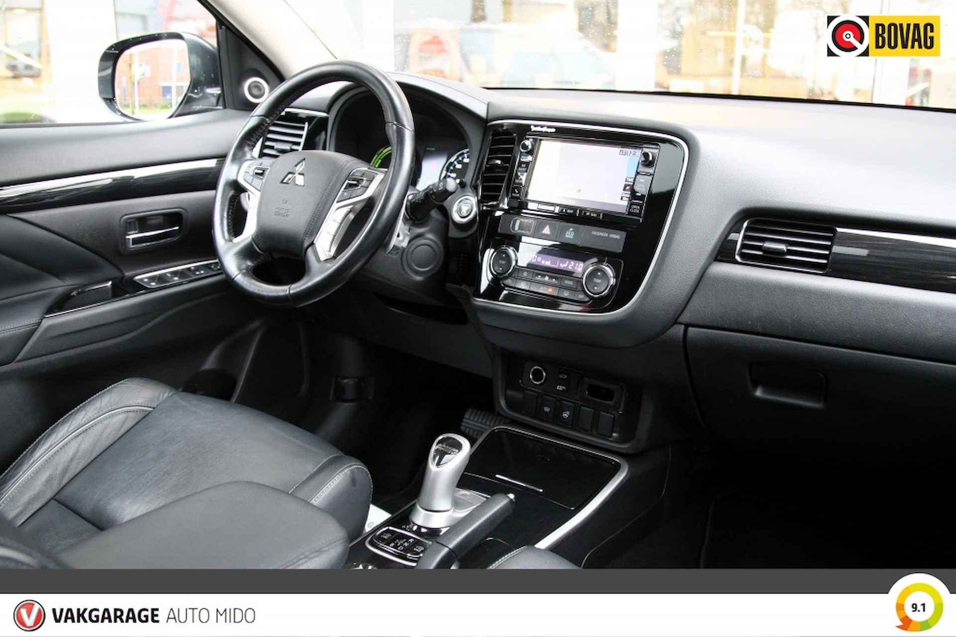 Mitsubishi Outlander 2.0 PHEV Instyle+ Trekhaak -Adaptieve Cruise Control- -Elektr. s - 3/59