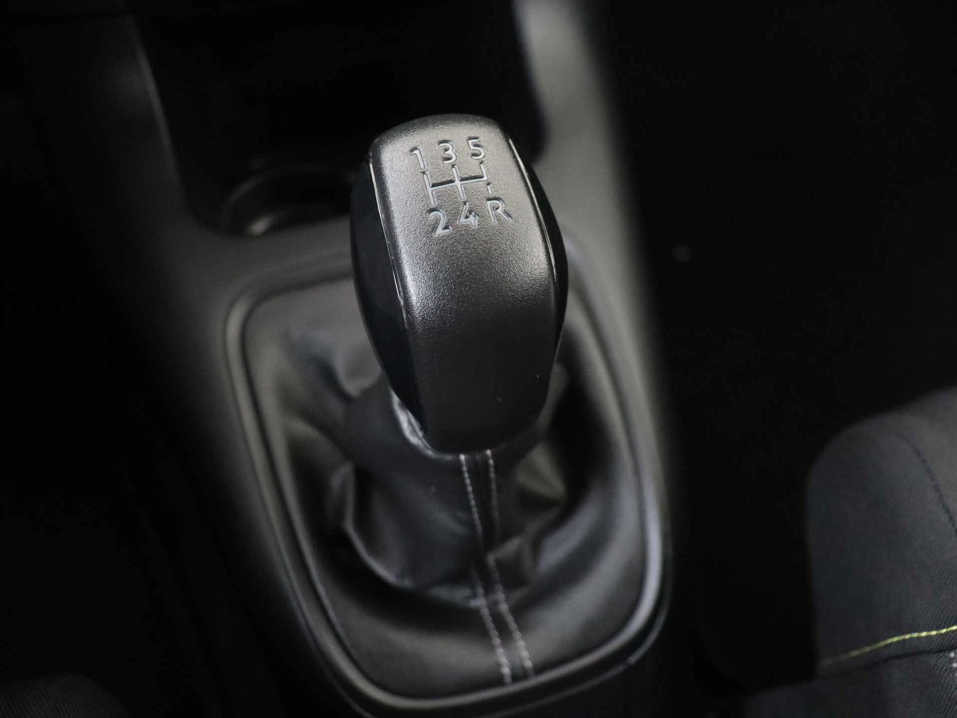 Citroën C3 1.2 PureTech S&S Feel 5 deurs Climate Control | Navigatie | Parkeerhulp Achter - 21/35